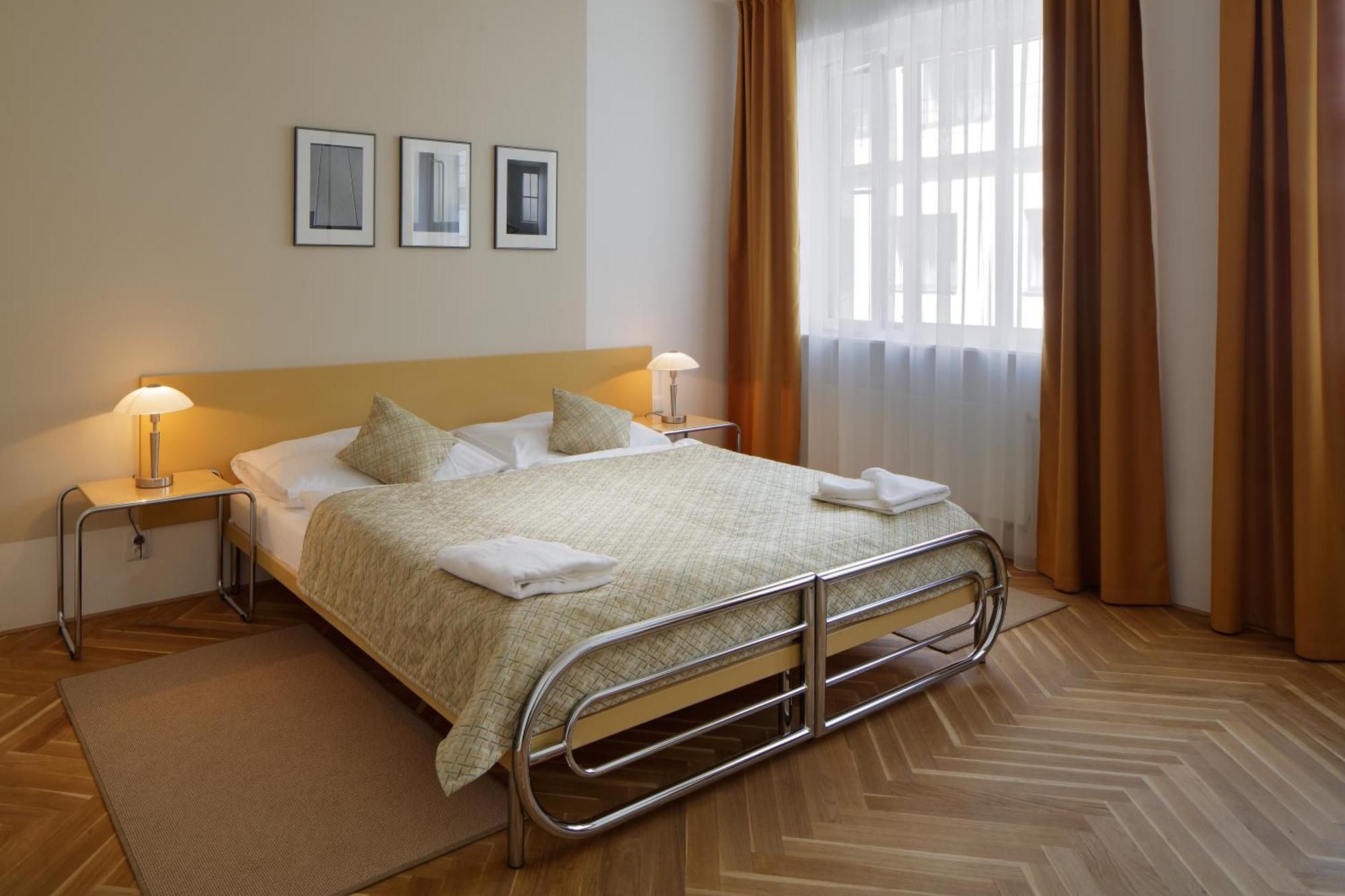 Axa Praga