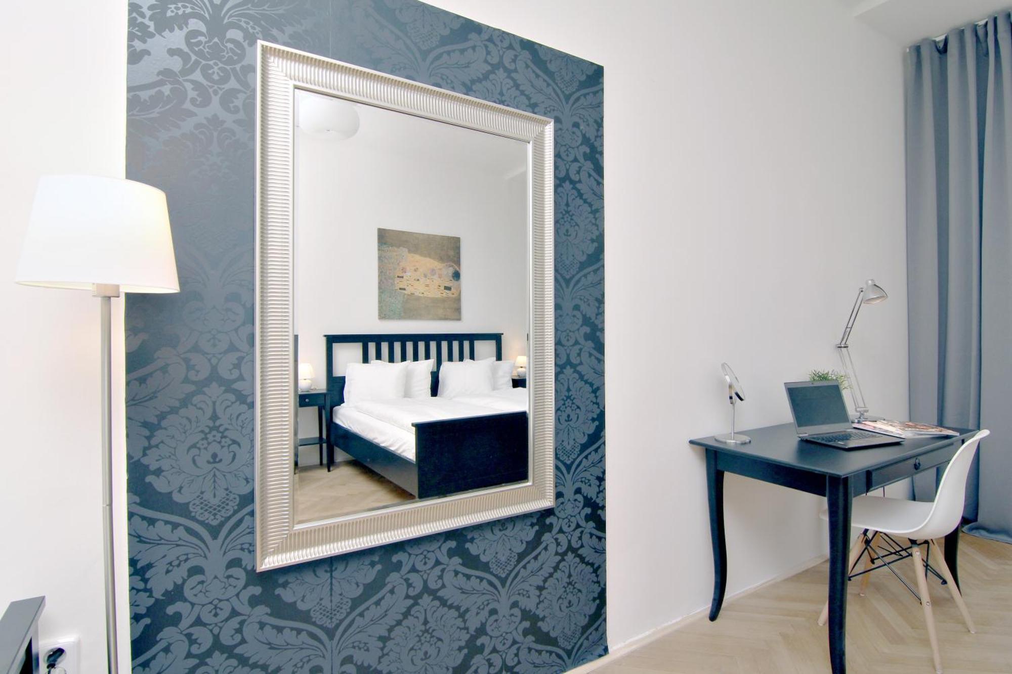 Apartment With 2 Bathrooms