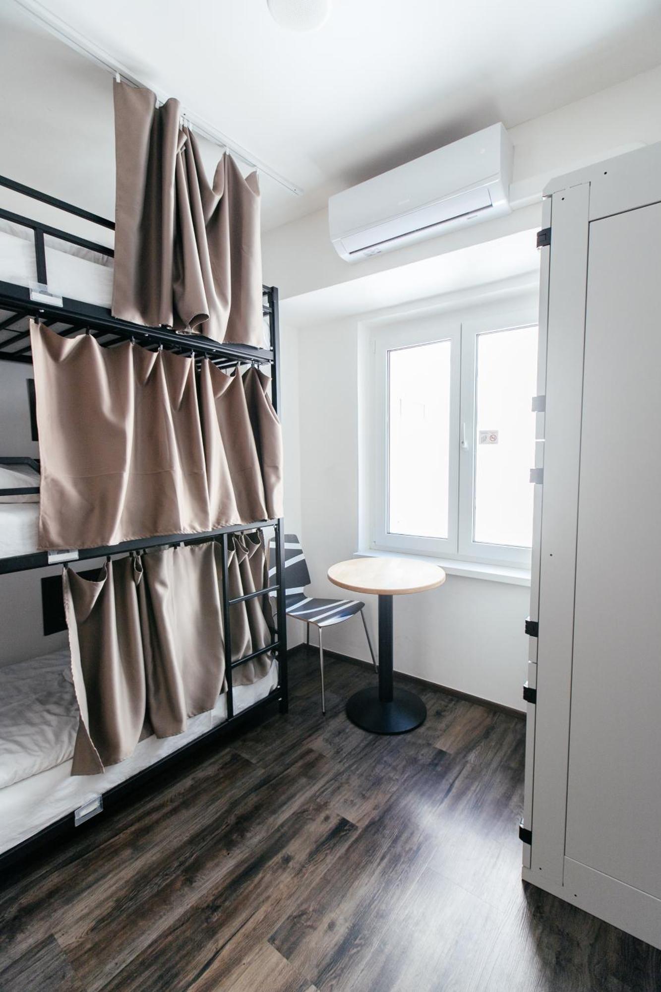 Hostel Mandarinka Prague