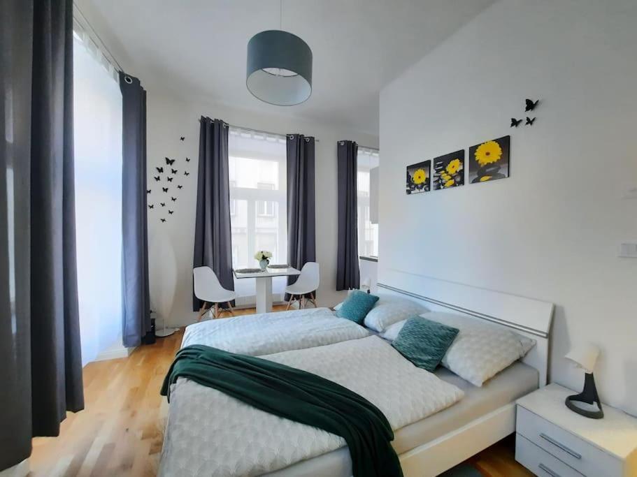 Appartement 1 Florenc Hlavni Mesto Romantic *