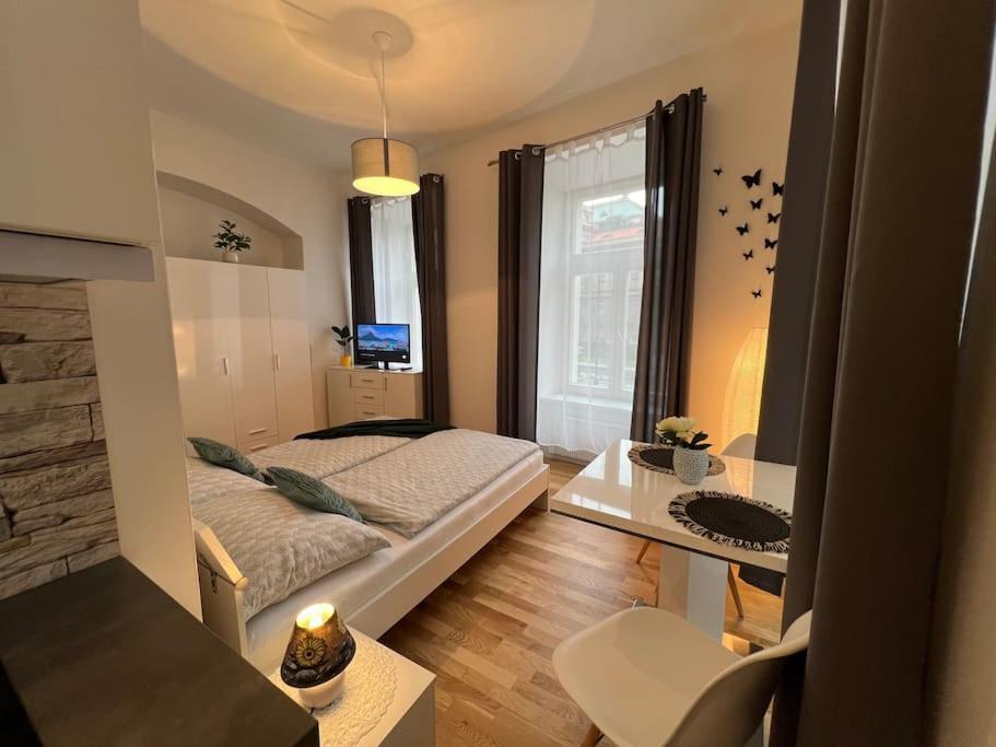 1 Florenc Hlavni Mesto Romantic Prague