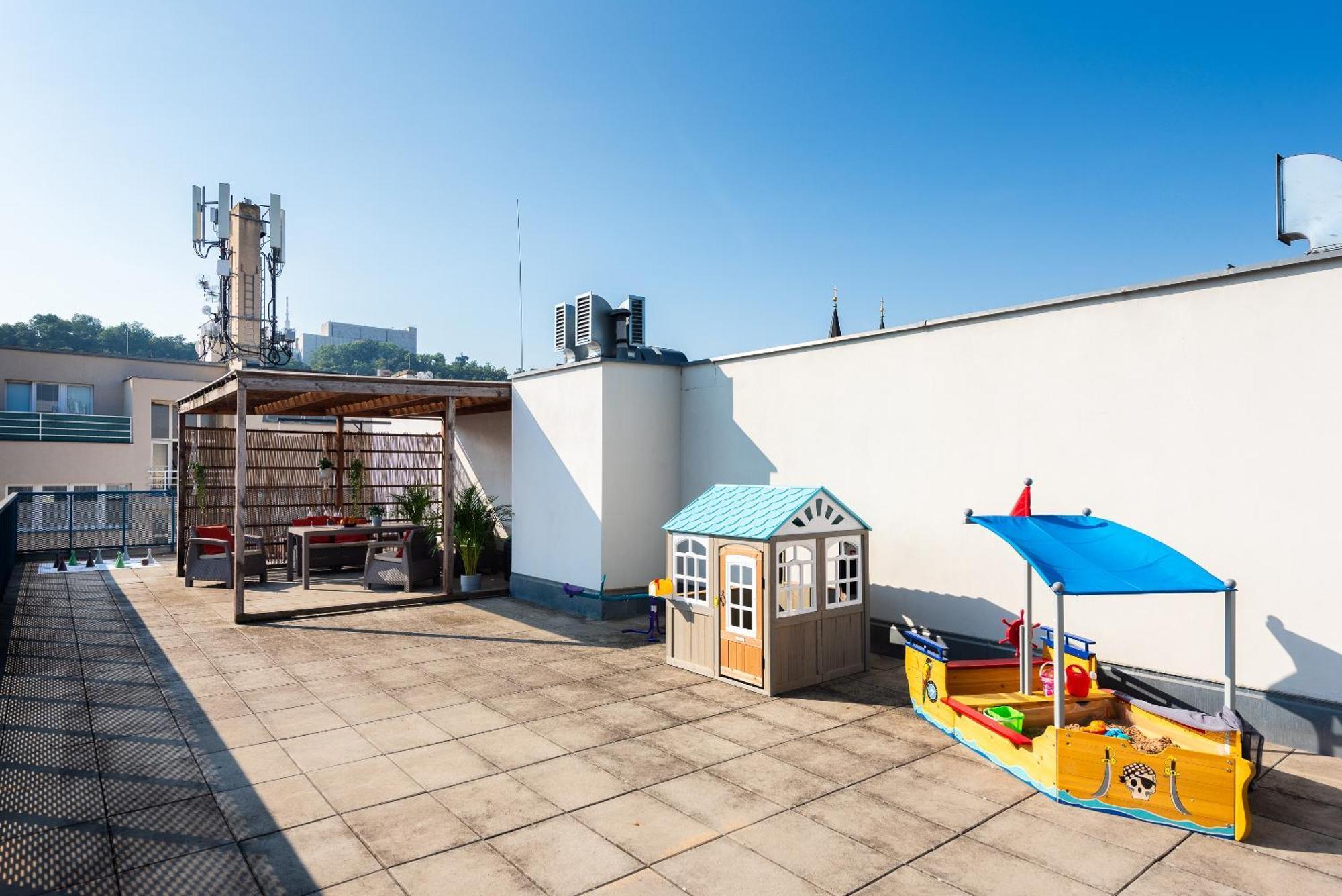 Apartment Apartments With Large Balcony, Parking Prague