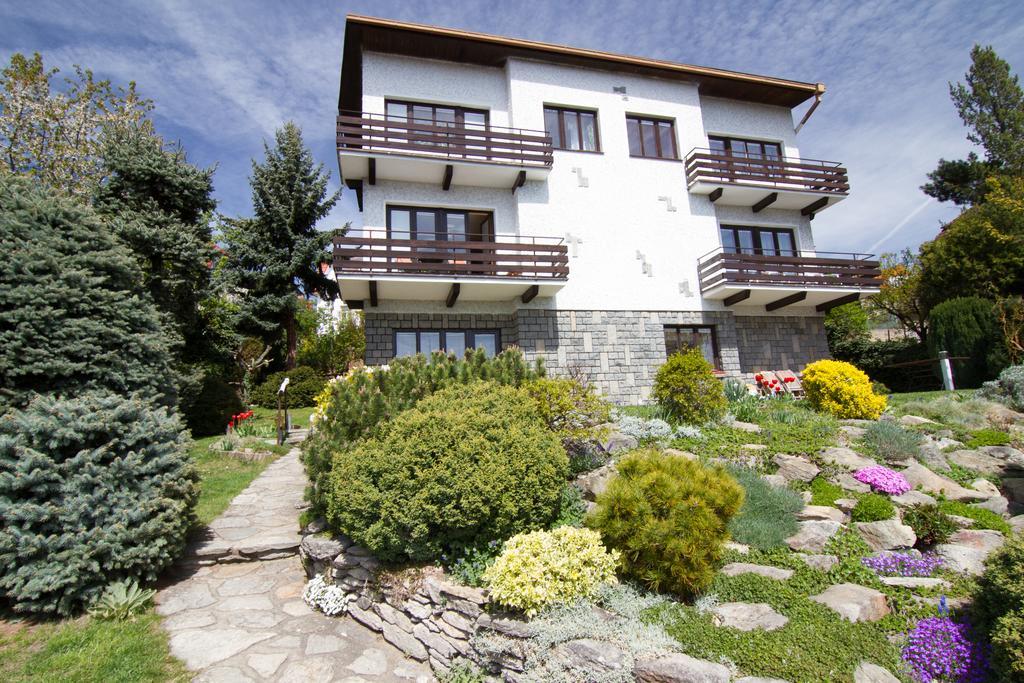 Granit Guest house