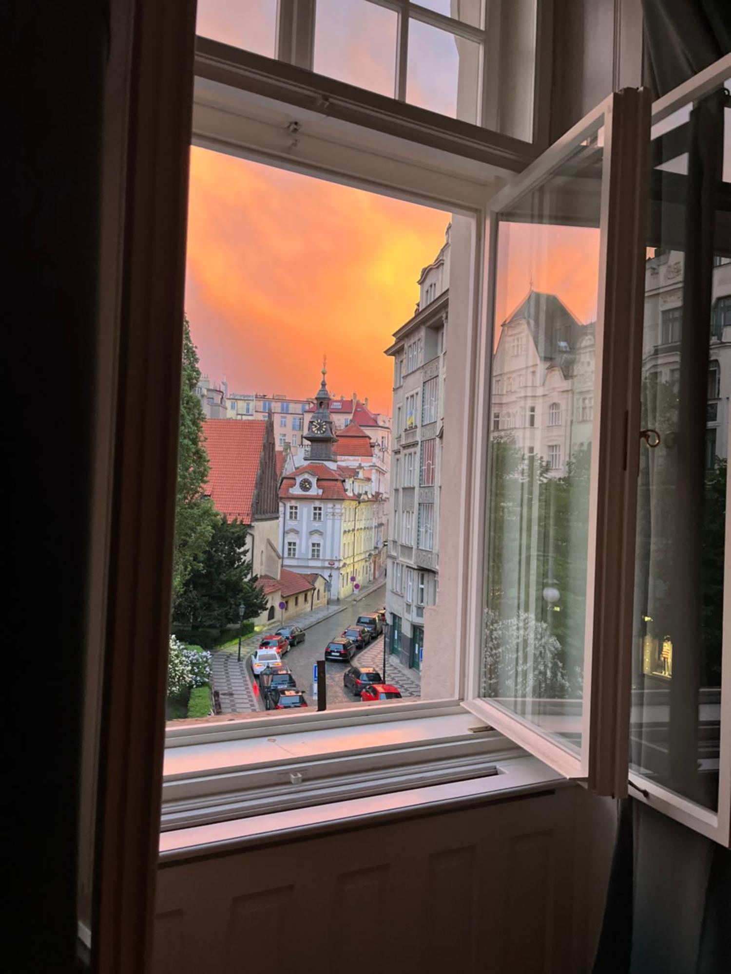 Parizska Apartment *