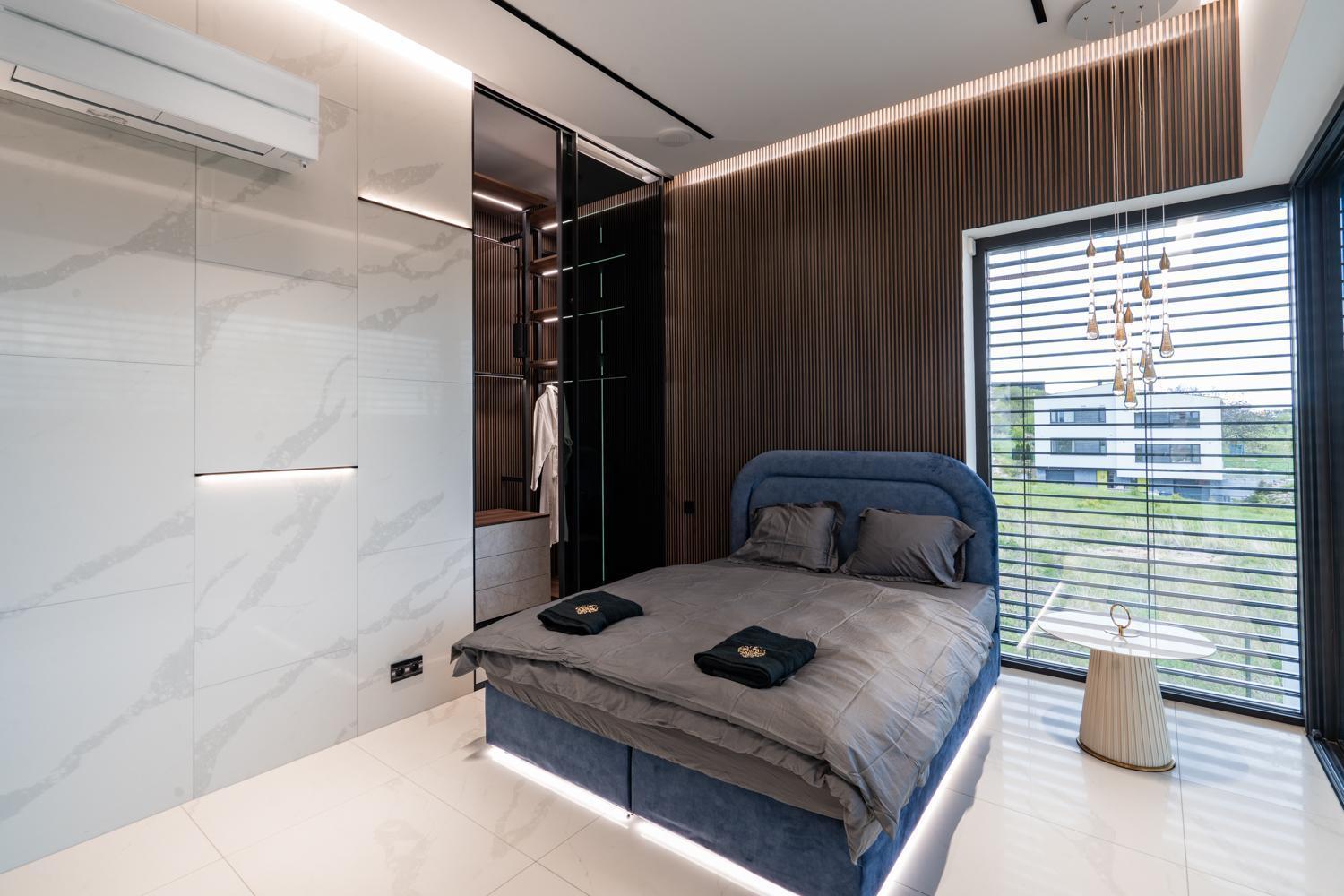 Chandelier Sky Mansion - Express *