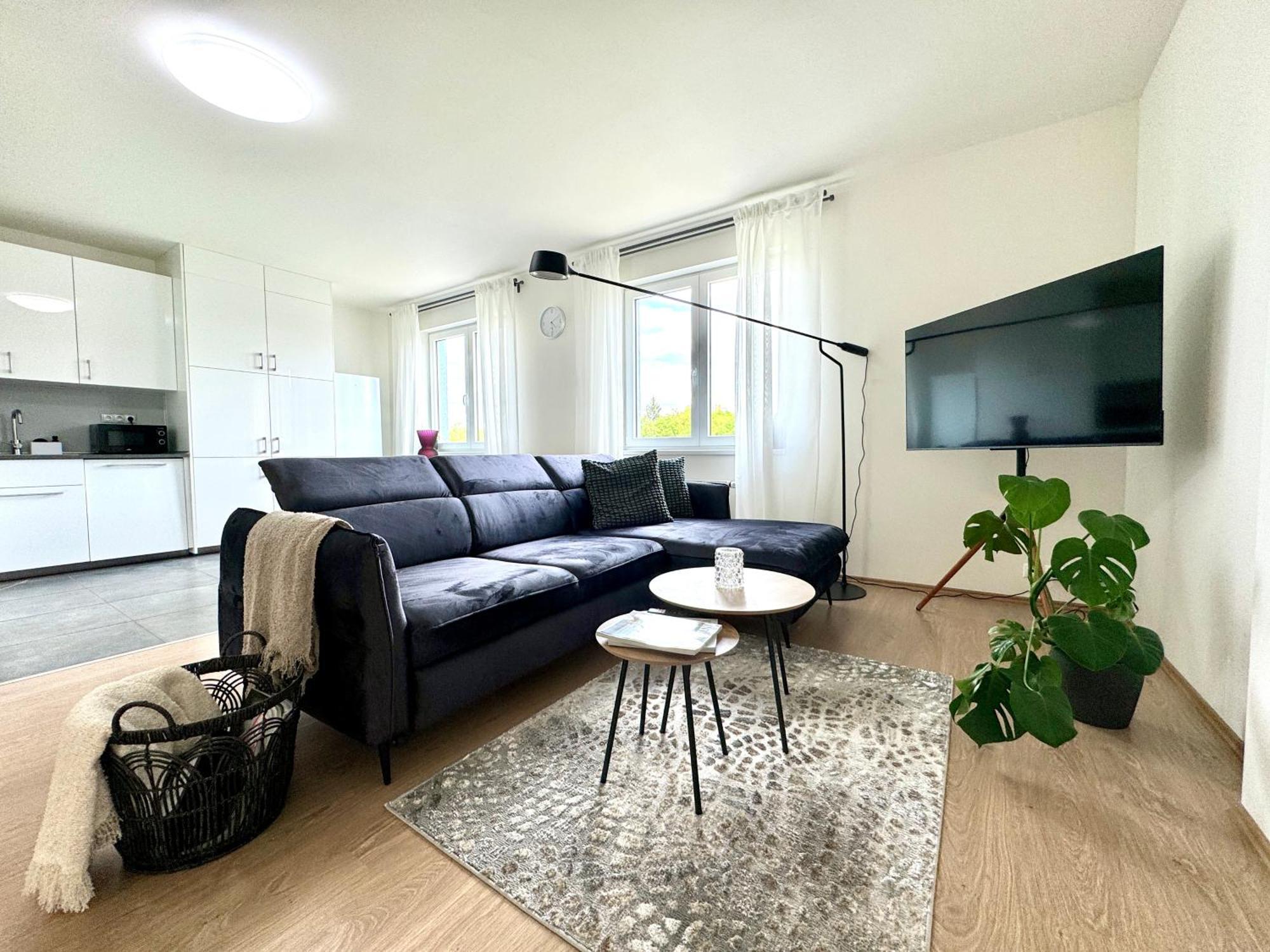 Apartamento 96m2 Designer Apartment, Free Garage Parking Praga