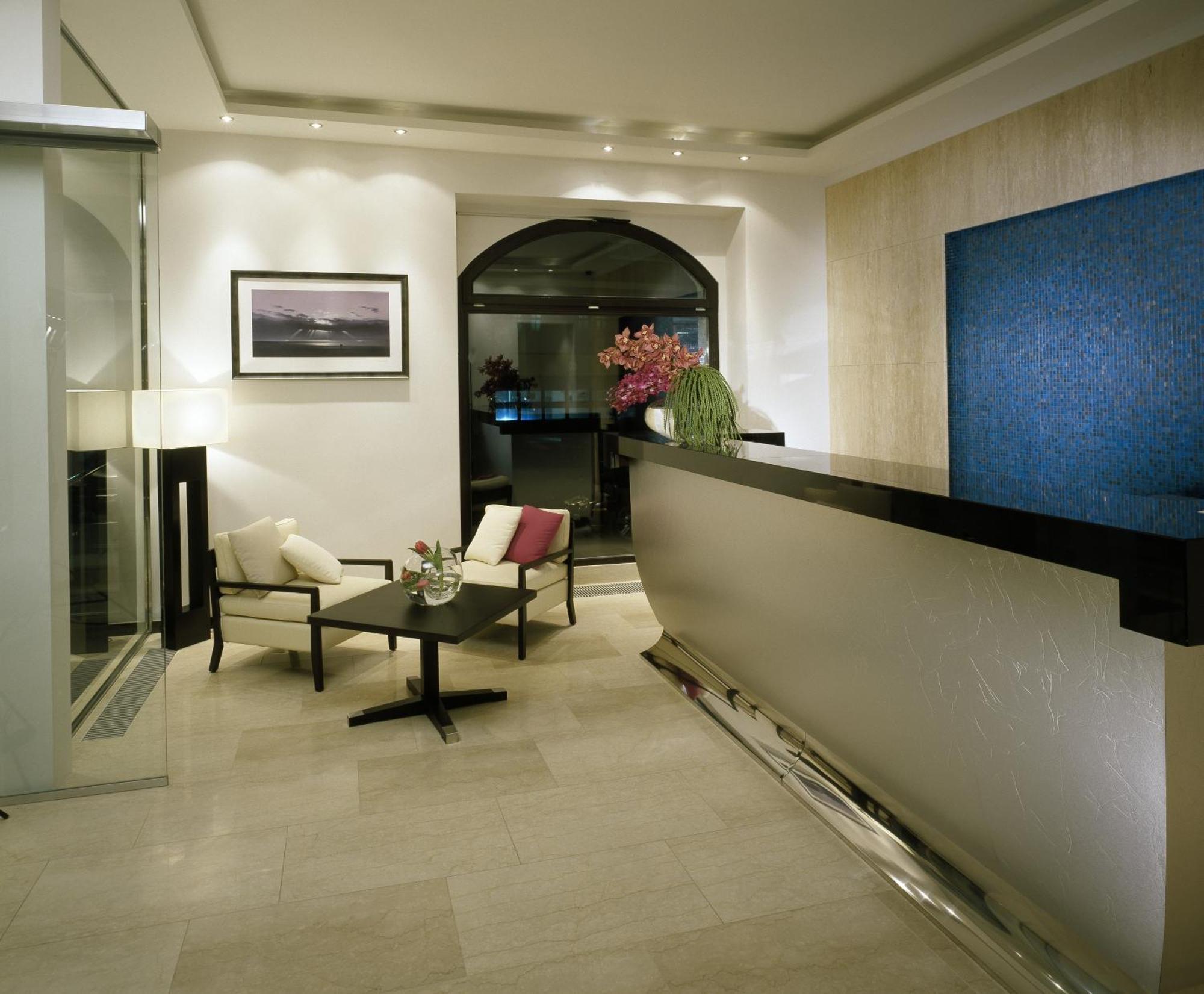 Design Merrion 4* Praga