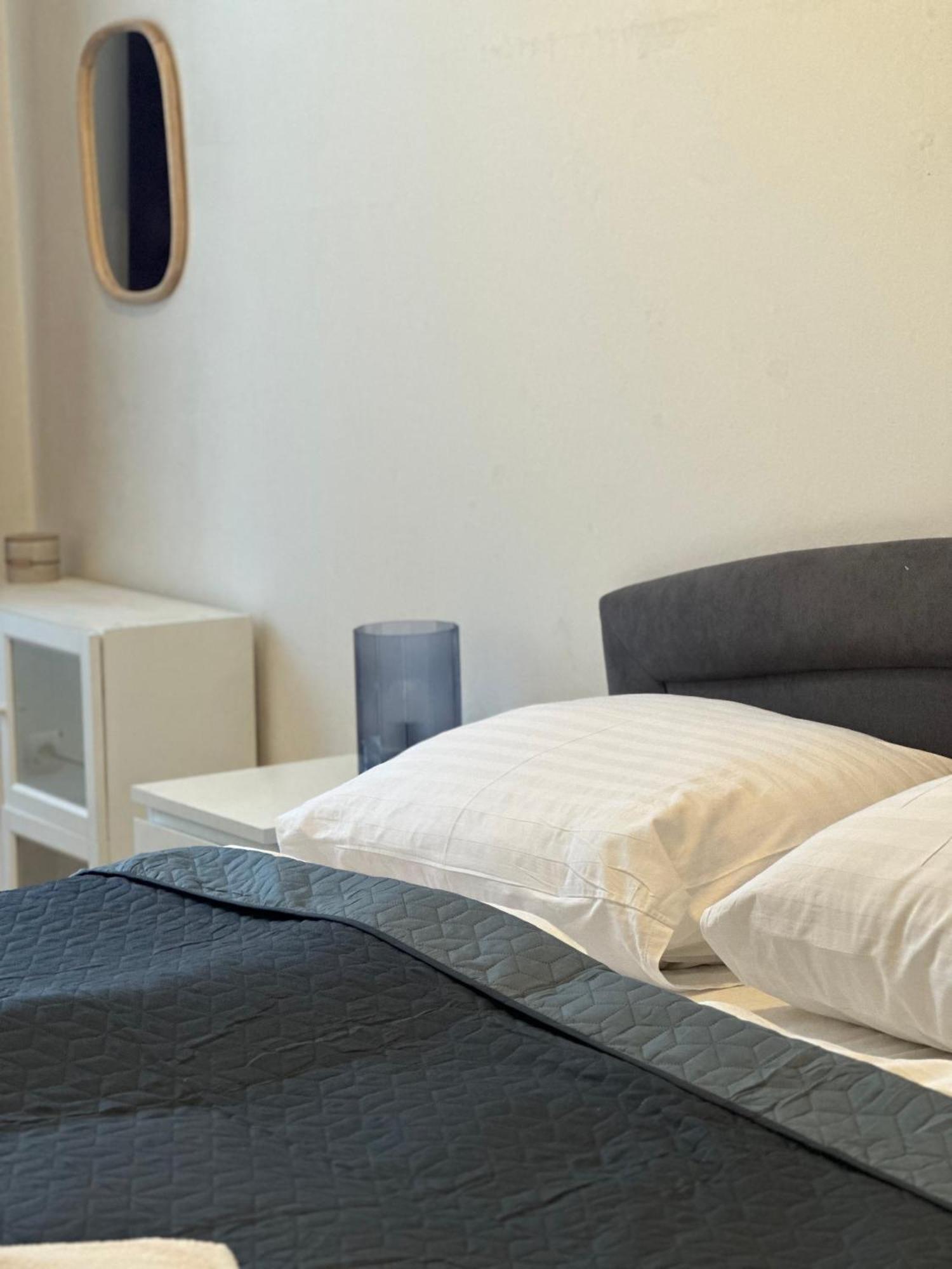 Modern Skorepka 4 * Prague