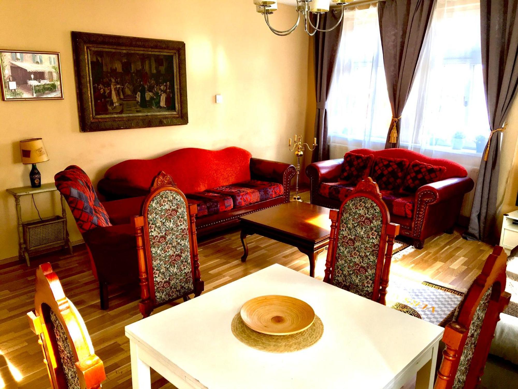 Apartment Vltavska F *