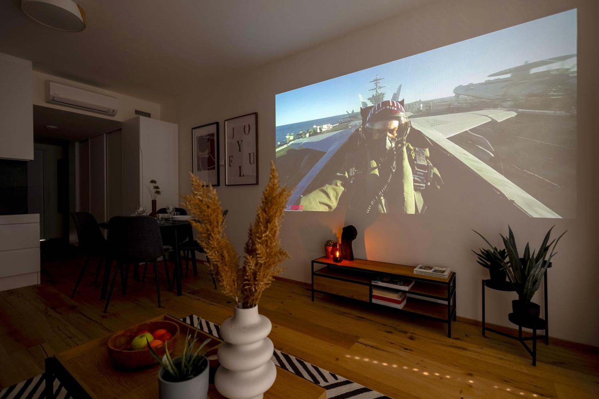 Stylish - Free Parking, Cinema, By Gravity Apartamento *