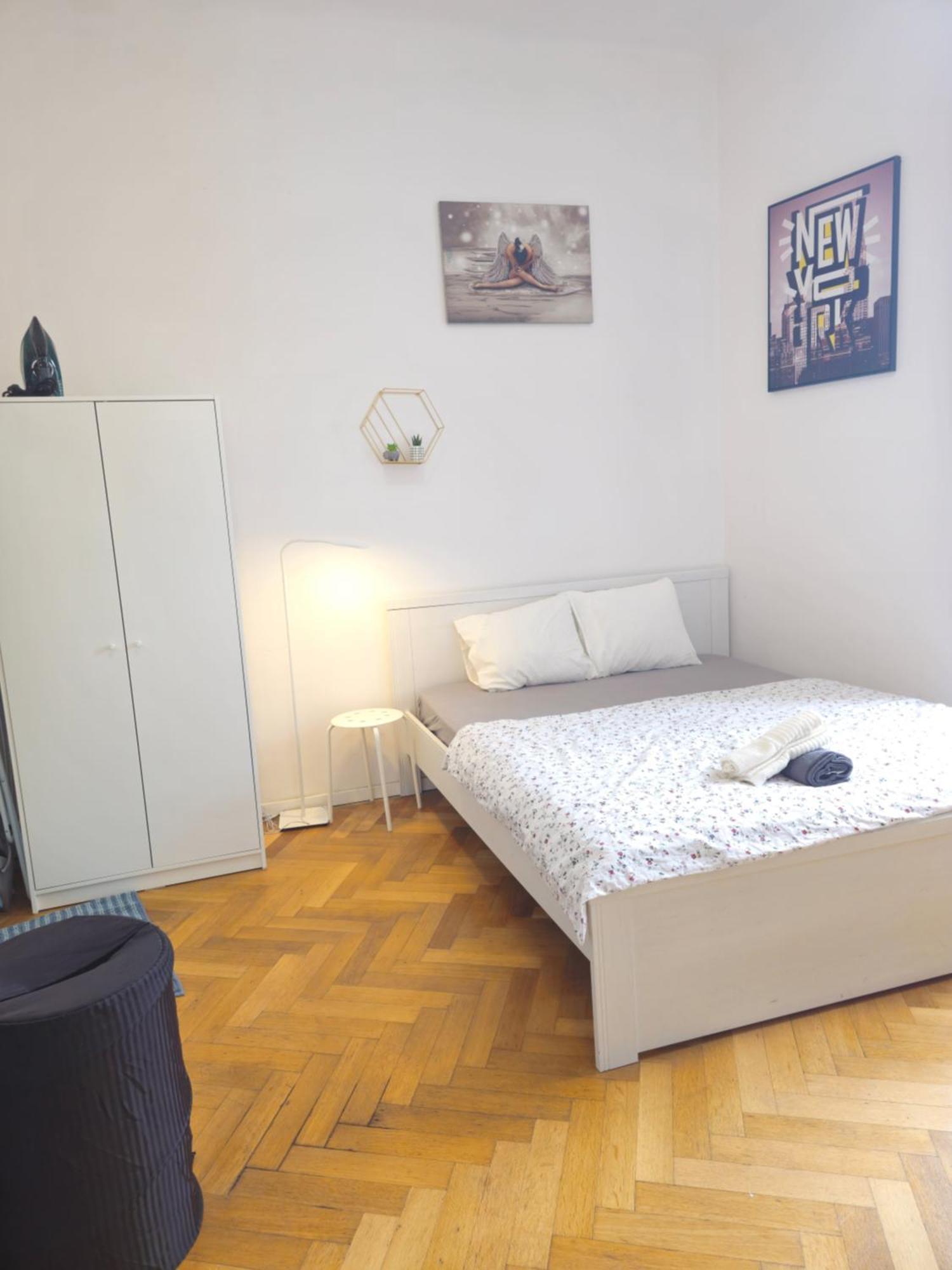 Swanky Loft Retreat Apartment Prague