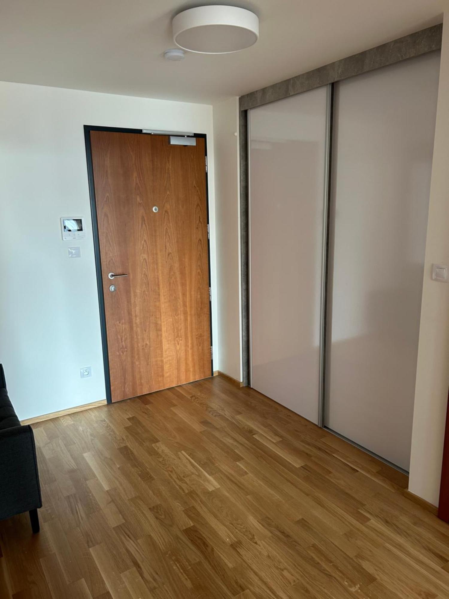 Apartment Smichov Andel Prag