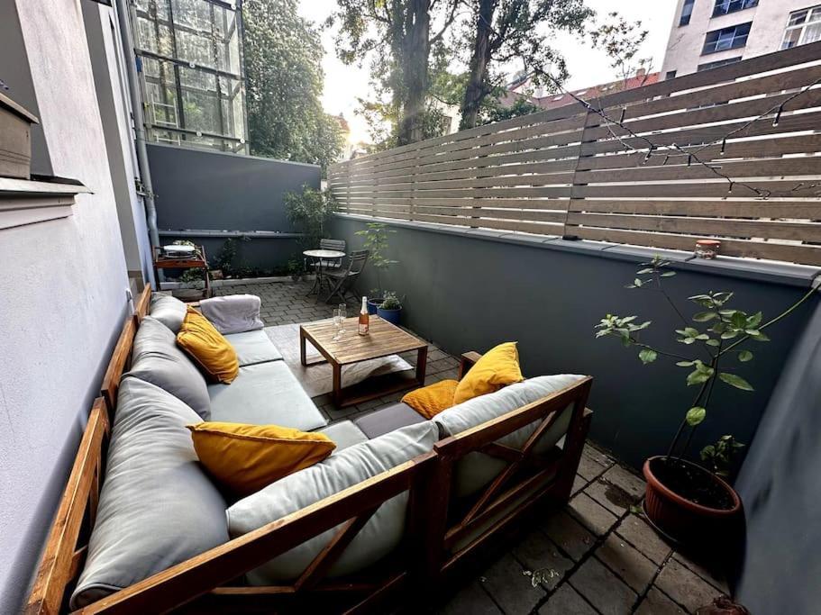 Authentic With Garden Apartment Prague