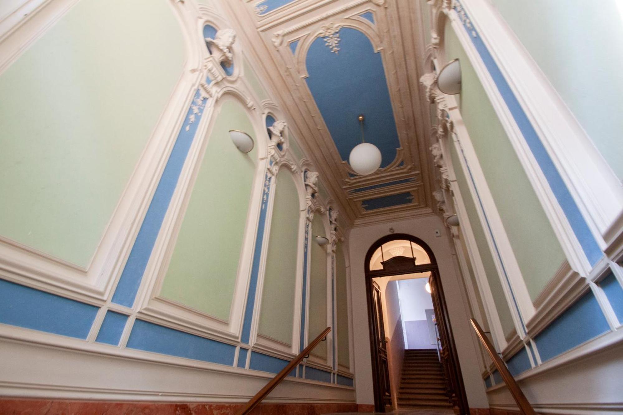 Spacious Cr Without Elevator Prague