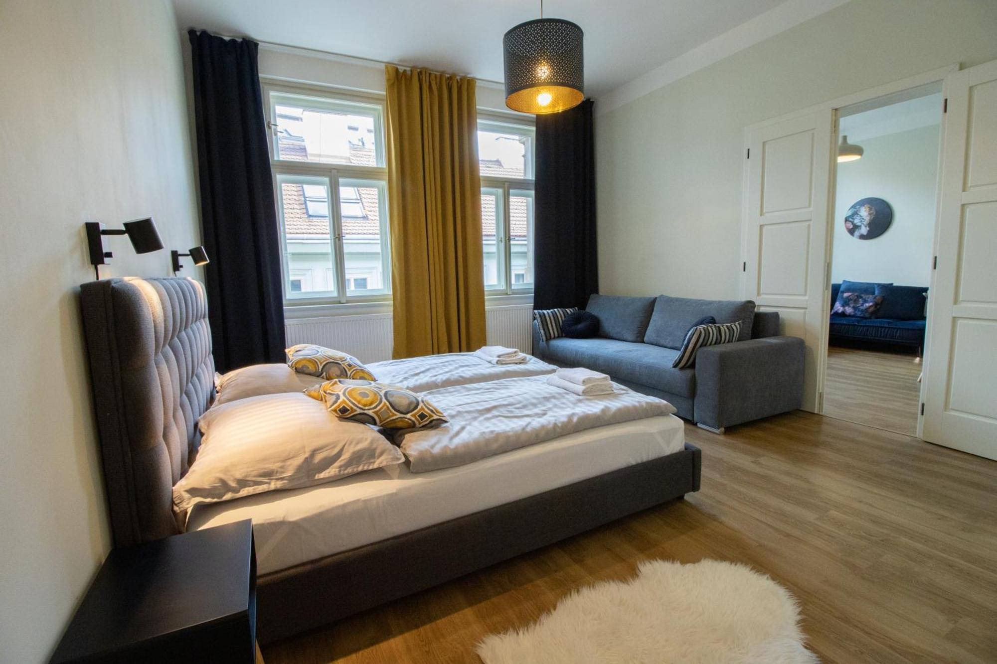 Spacious Cr Without Elevator * Prague
