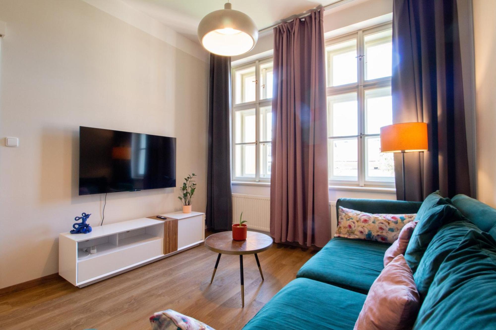 Apartment Spacious Cr Without Elevator *