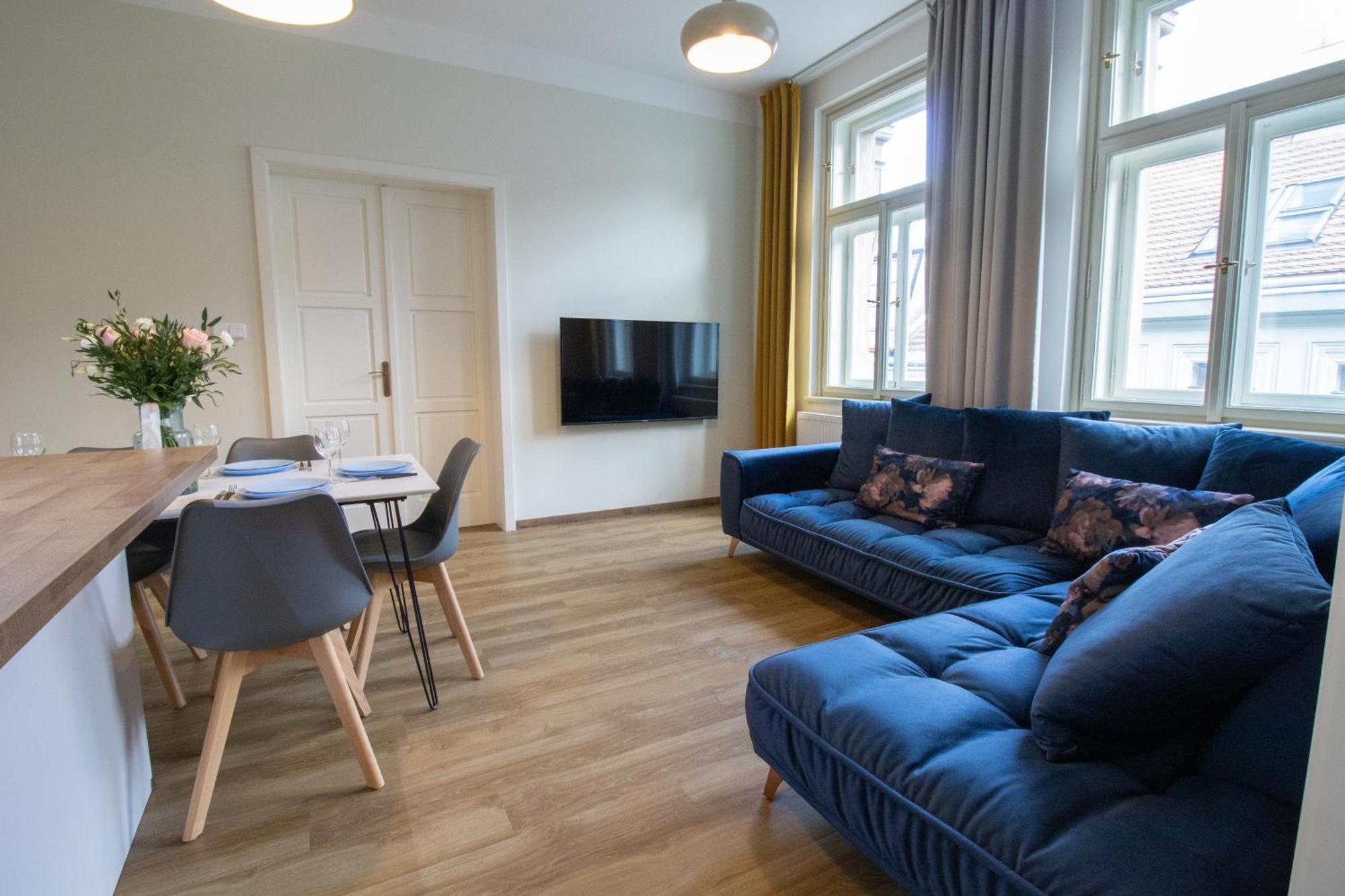 Apartment Spacious Cr Without Elevator