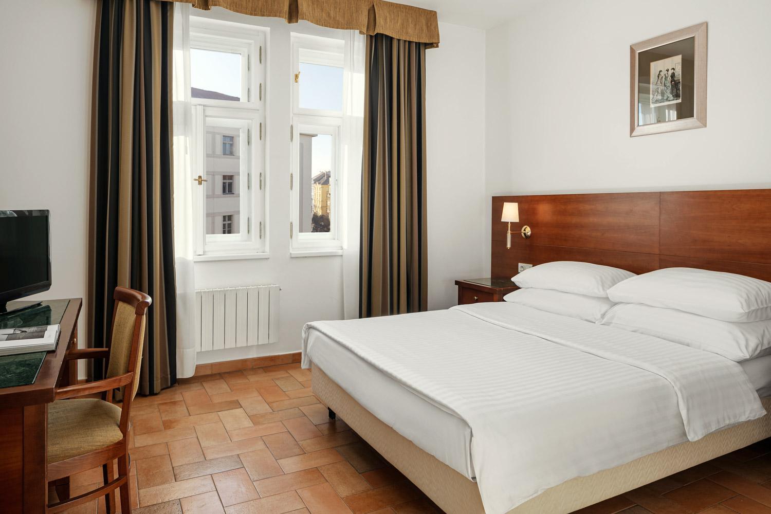 Galileo 4* Prague