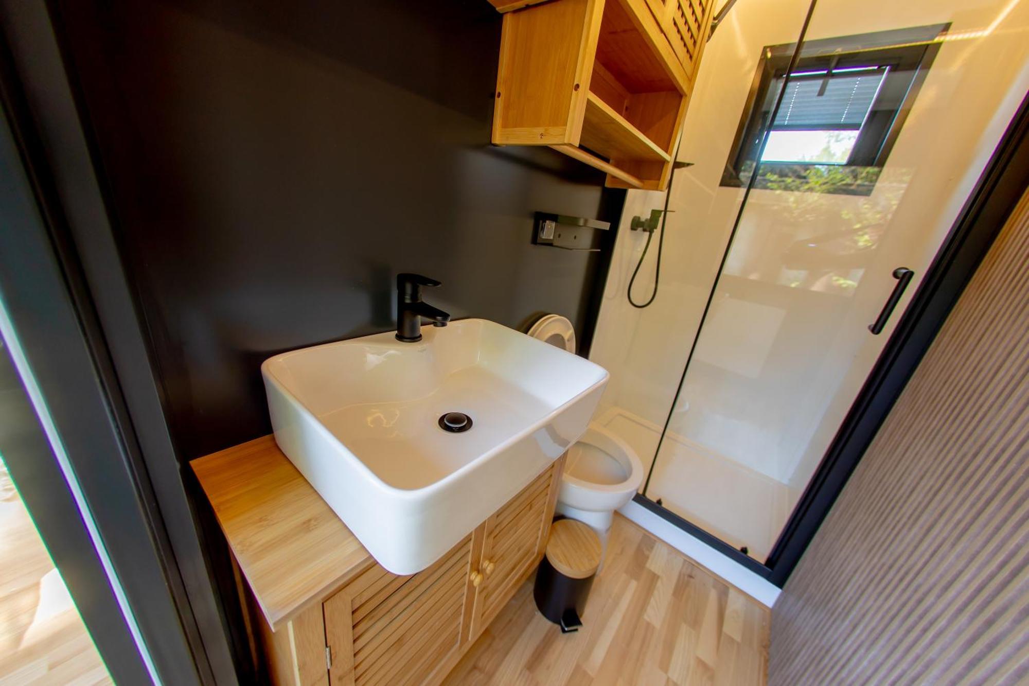 Bay Houseboats 3* Prague