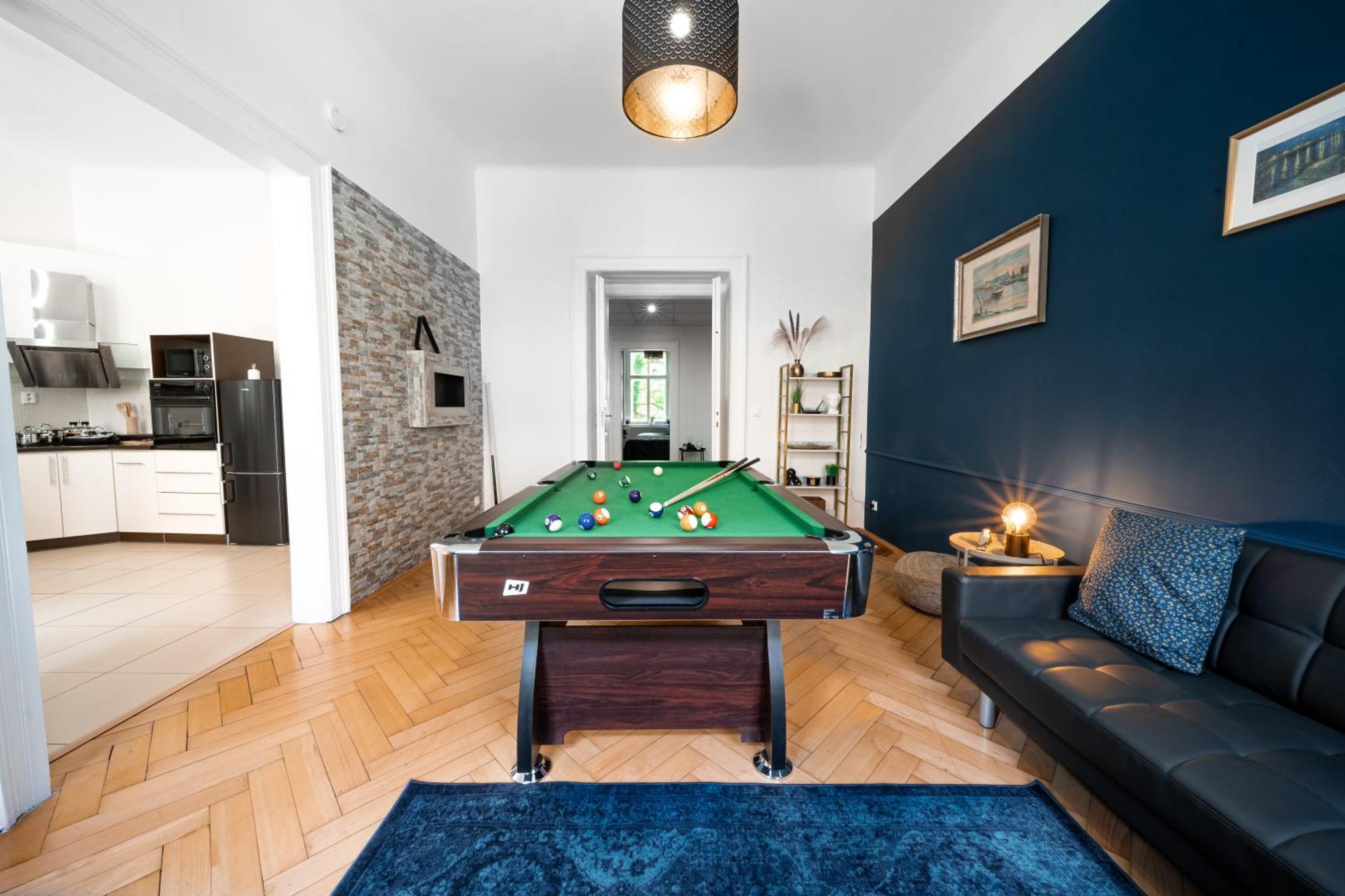 Royal Heritage - Centre Daire