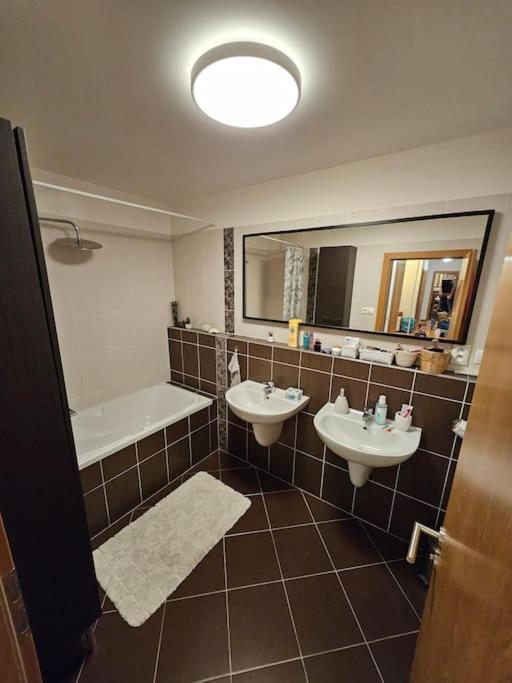 Nadherny V Krasnem Prostredi Apartment Prague