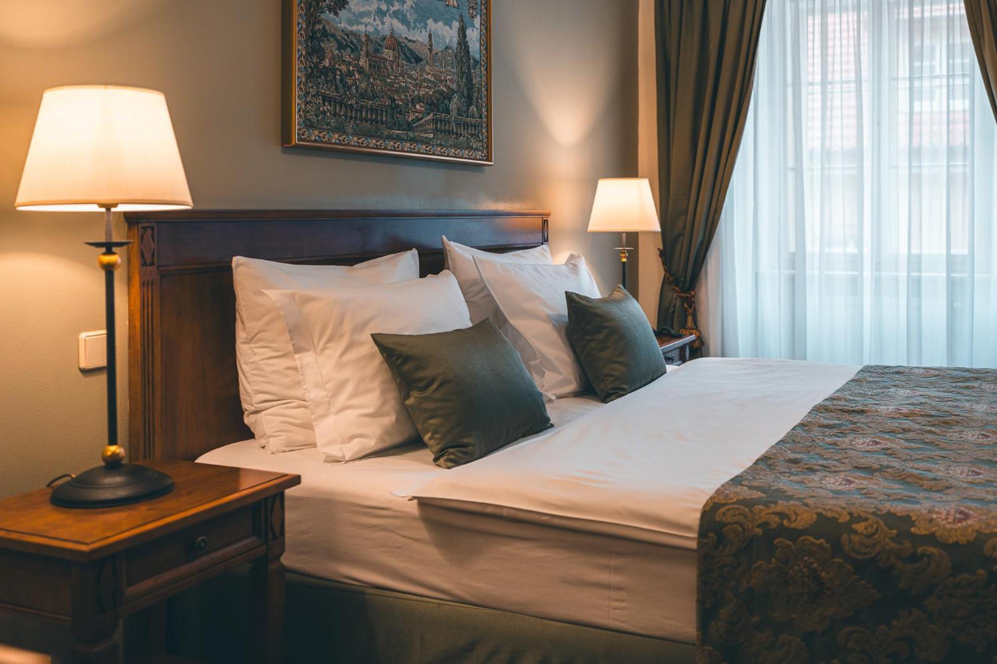 Hotel Appia Residences 4*