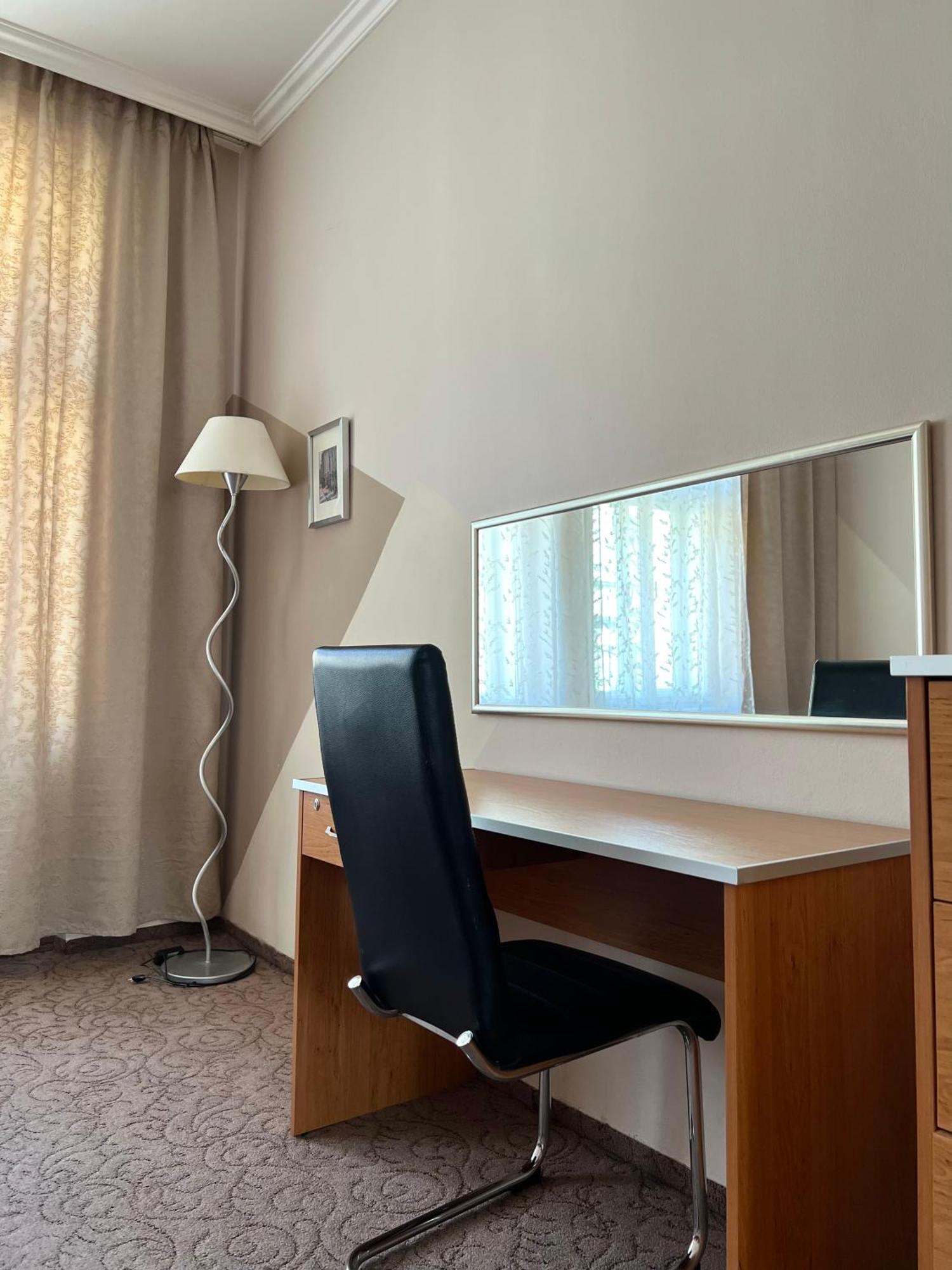 Geo Hotel 3*