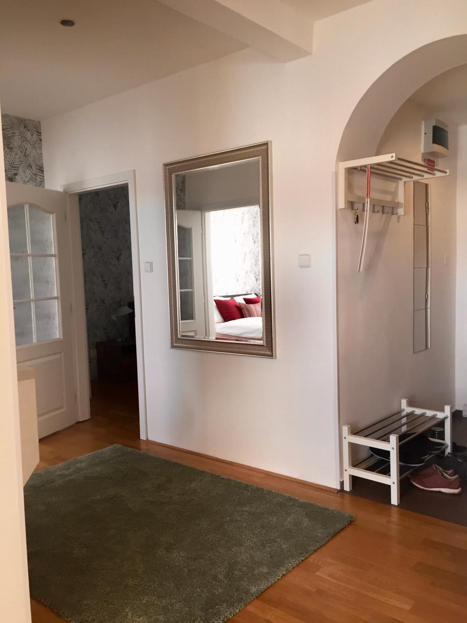 Beautiful In Apartment *