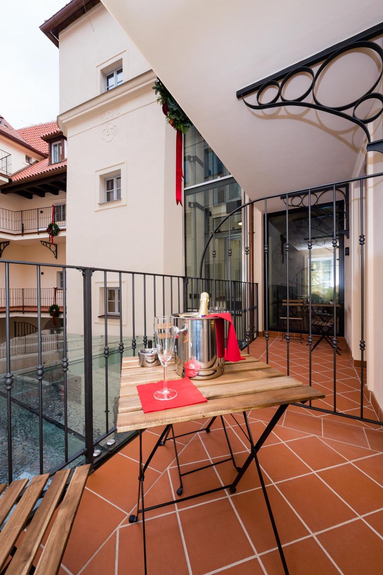 Hotel Old Royal Post Boutique & Premium 5*