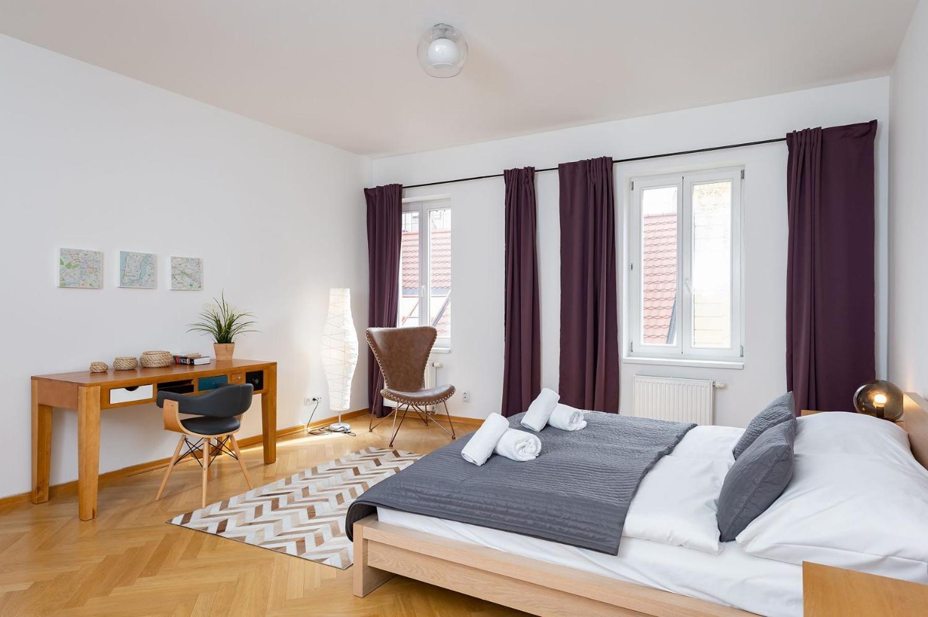 Wishlist Old Residences - New Town Daire *
