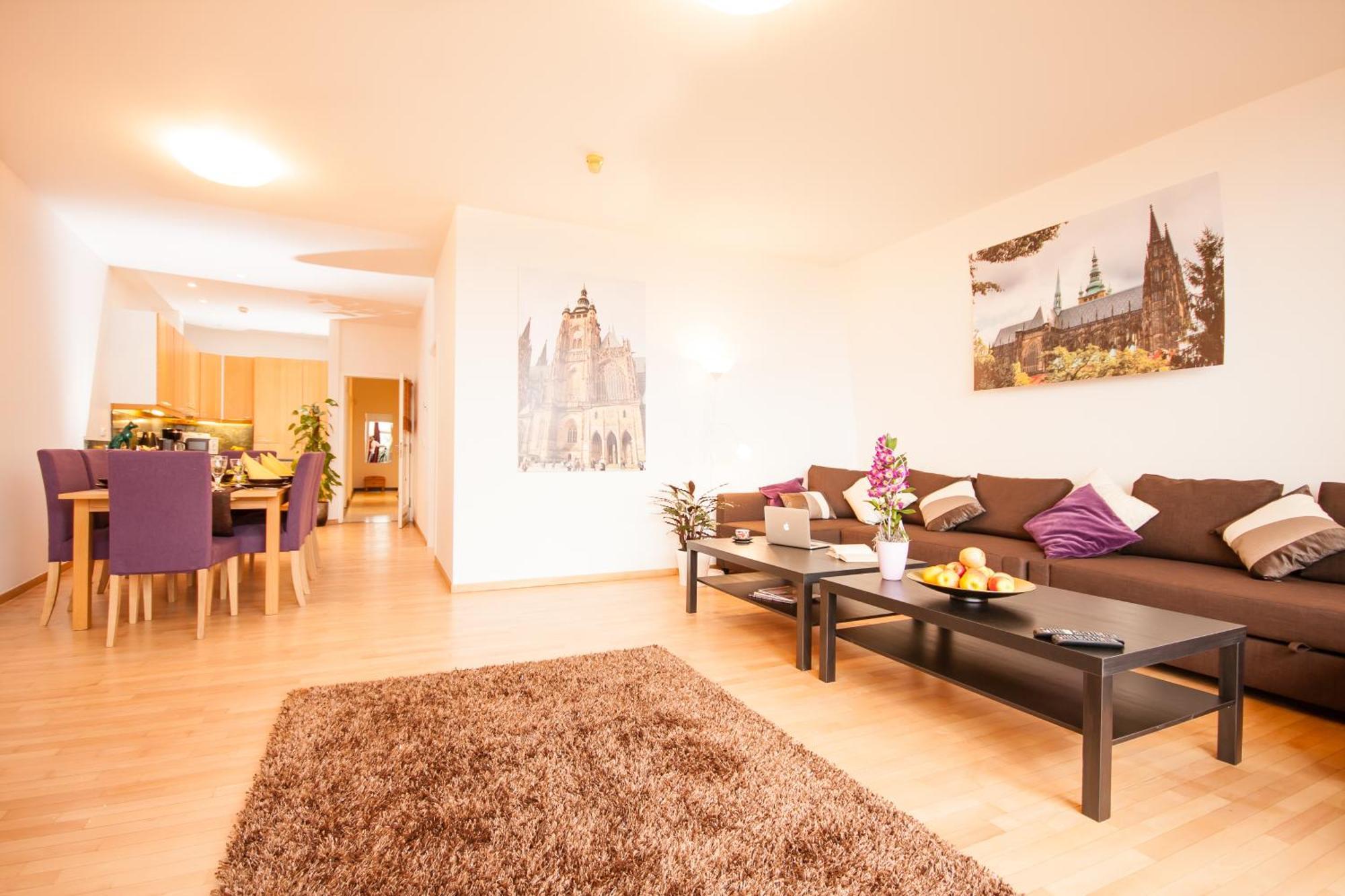 Wenceslas Square Lofts Apartment
