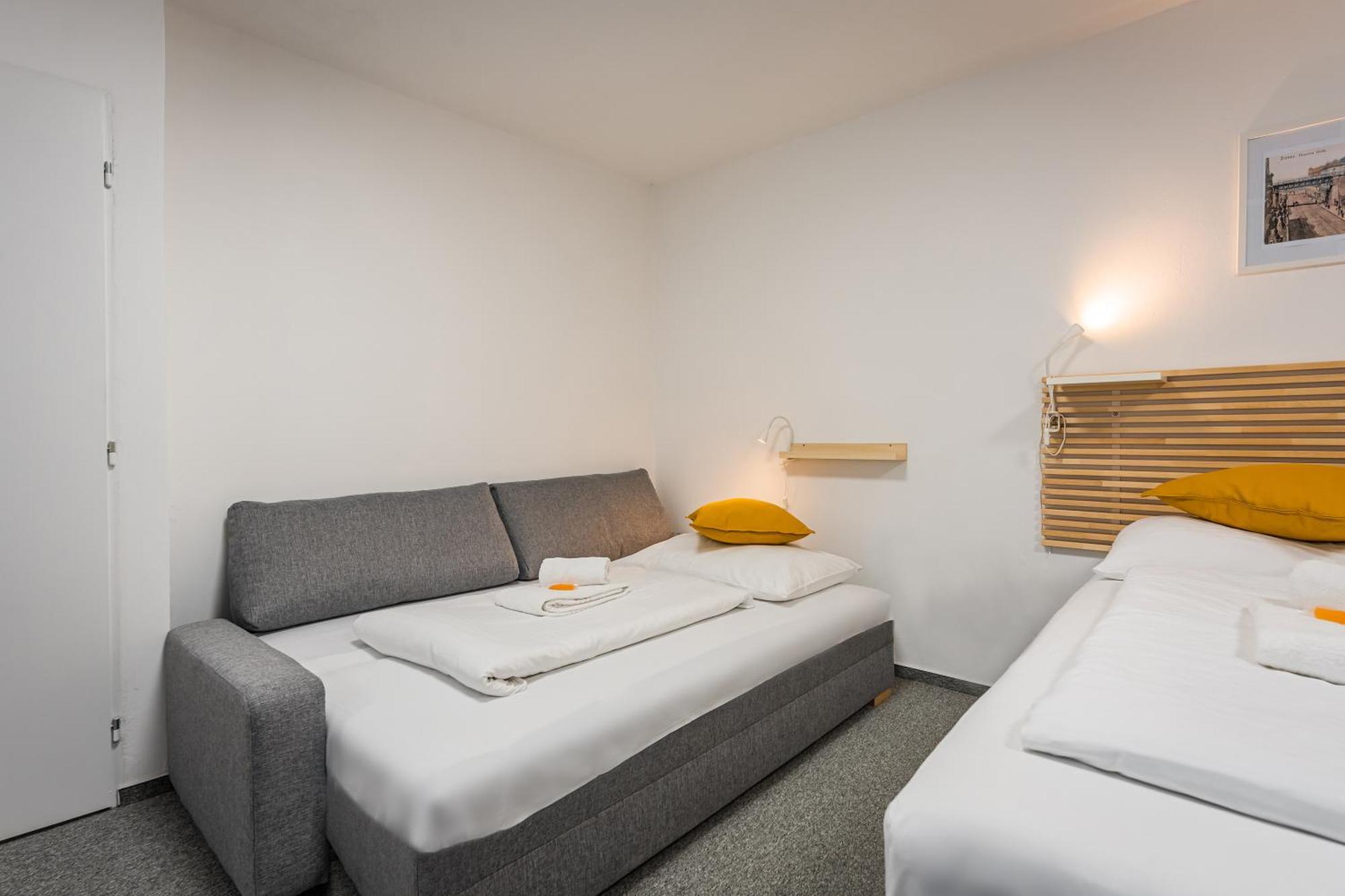 Self-service Ostas Hotel Prague