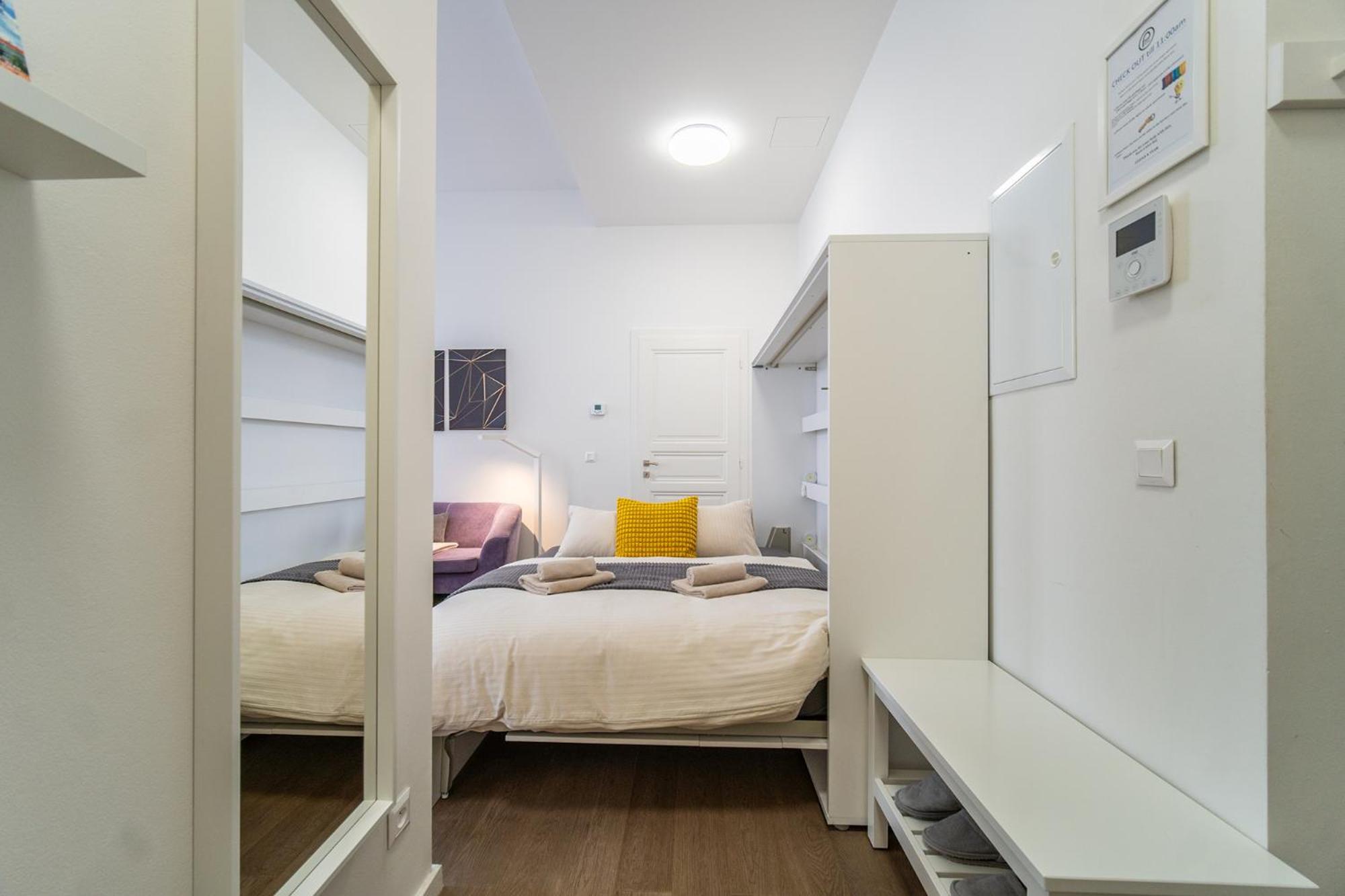 Appartement A - Lesser Town *