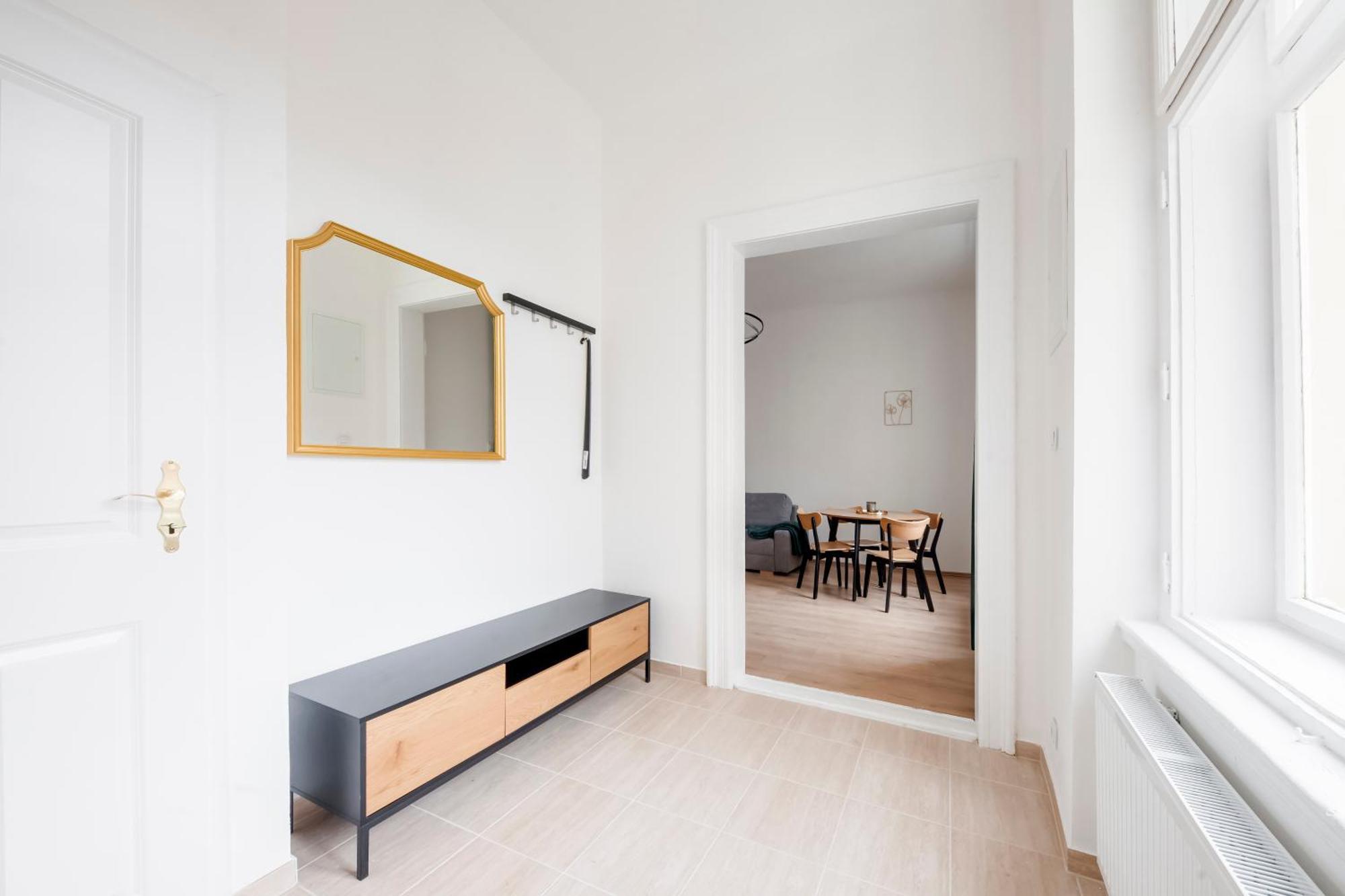 Apartment Center Premium