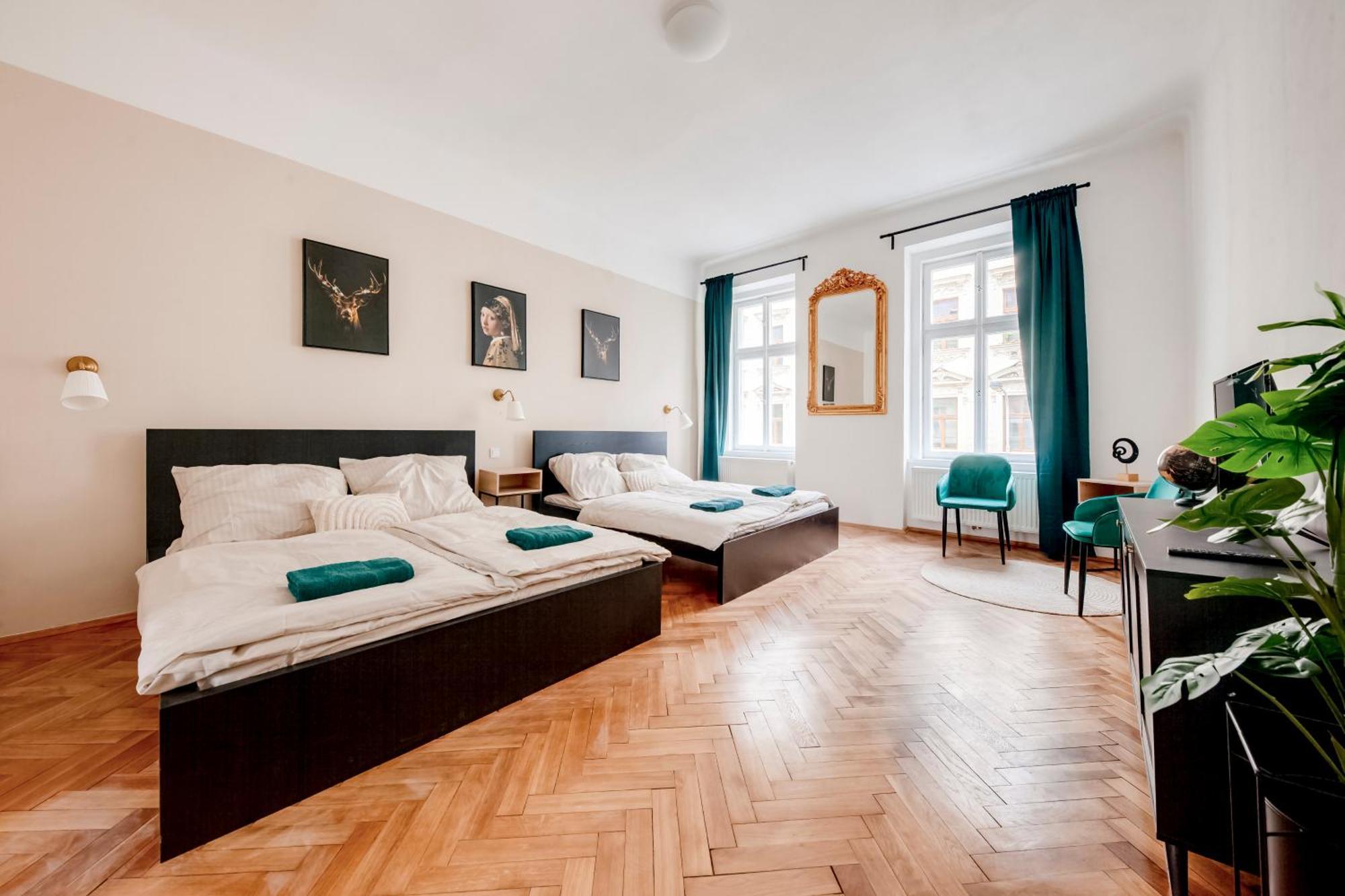 Center Premium * Prague