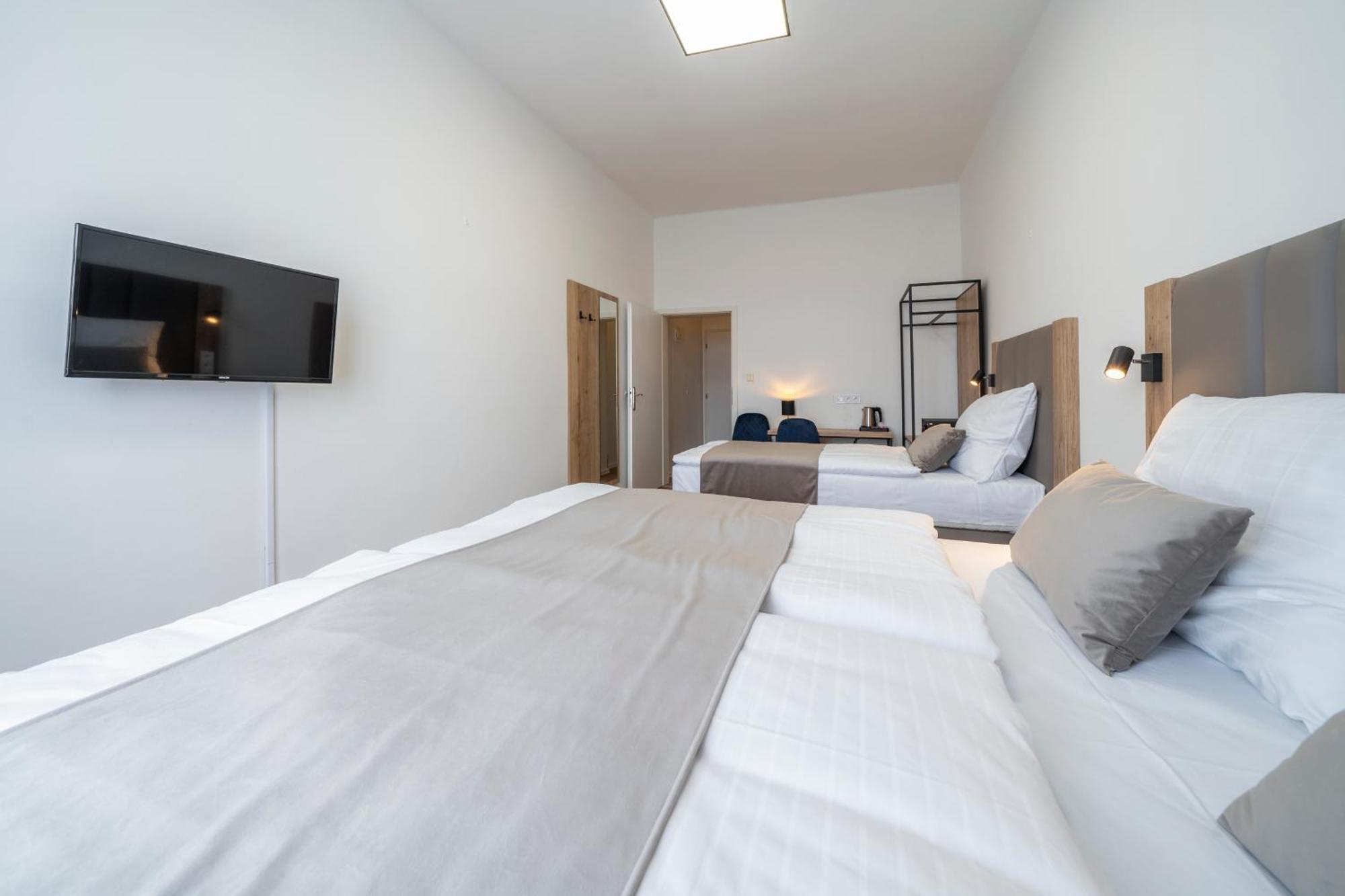 Hotel Leon 3* Prag