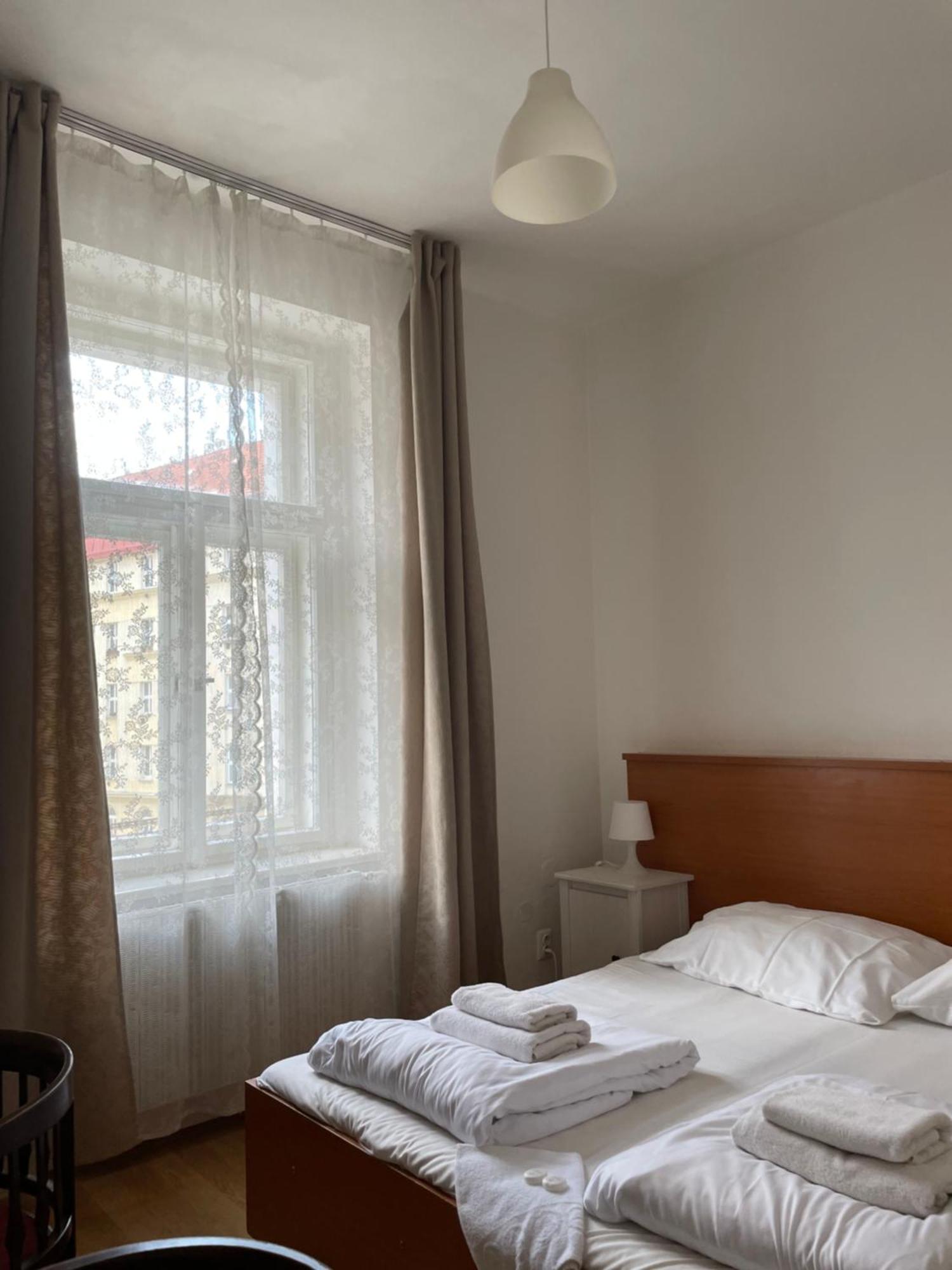 Otel Gallery Sis Prag