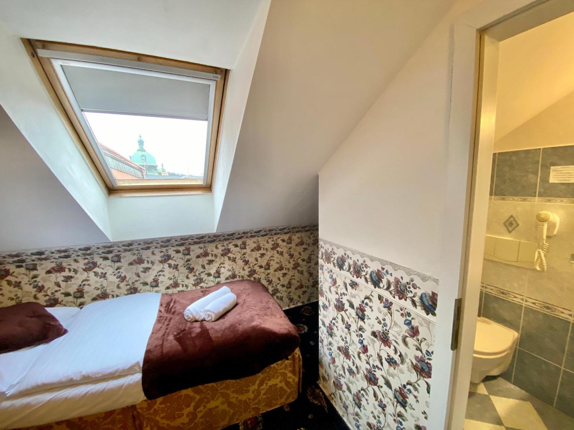 Otel Klarinn Castle 4*