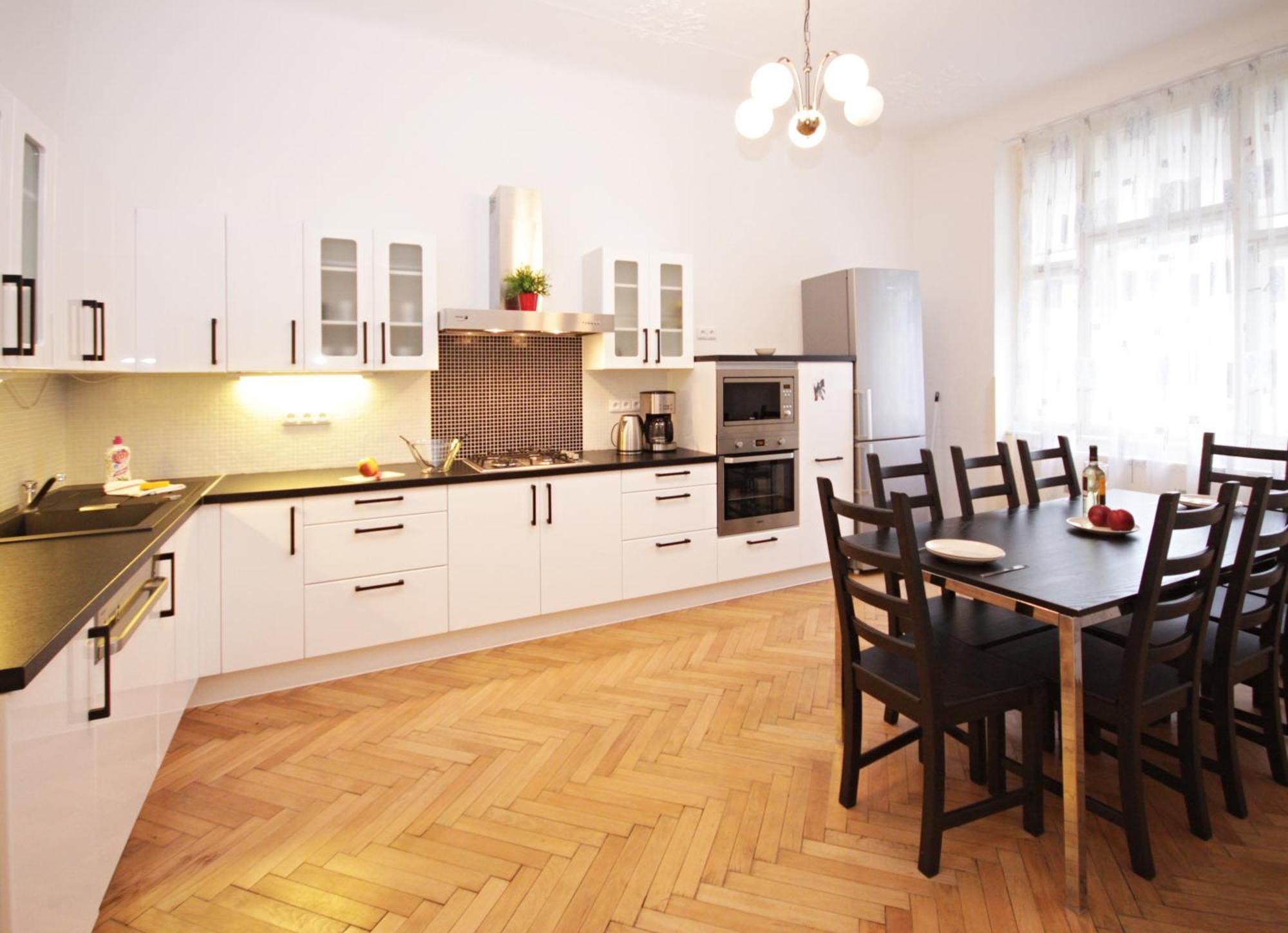Exclusive Apartment *