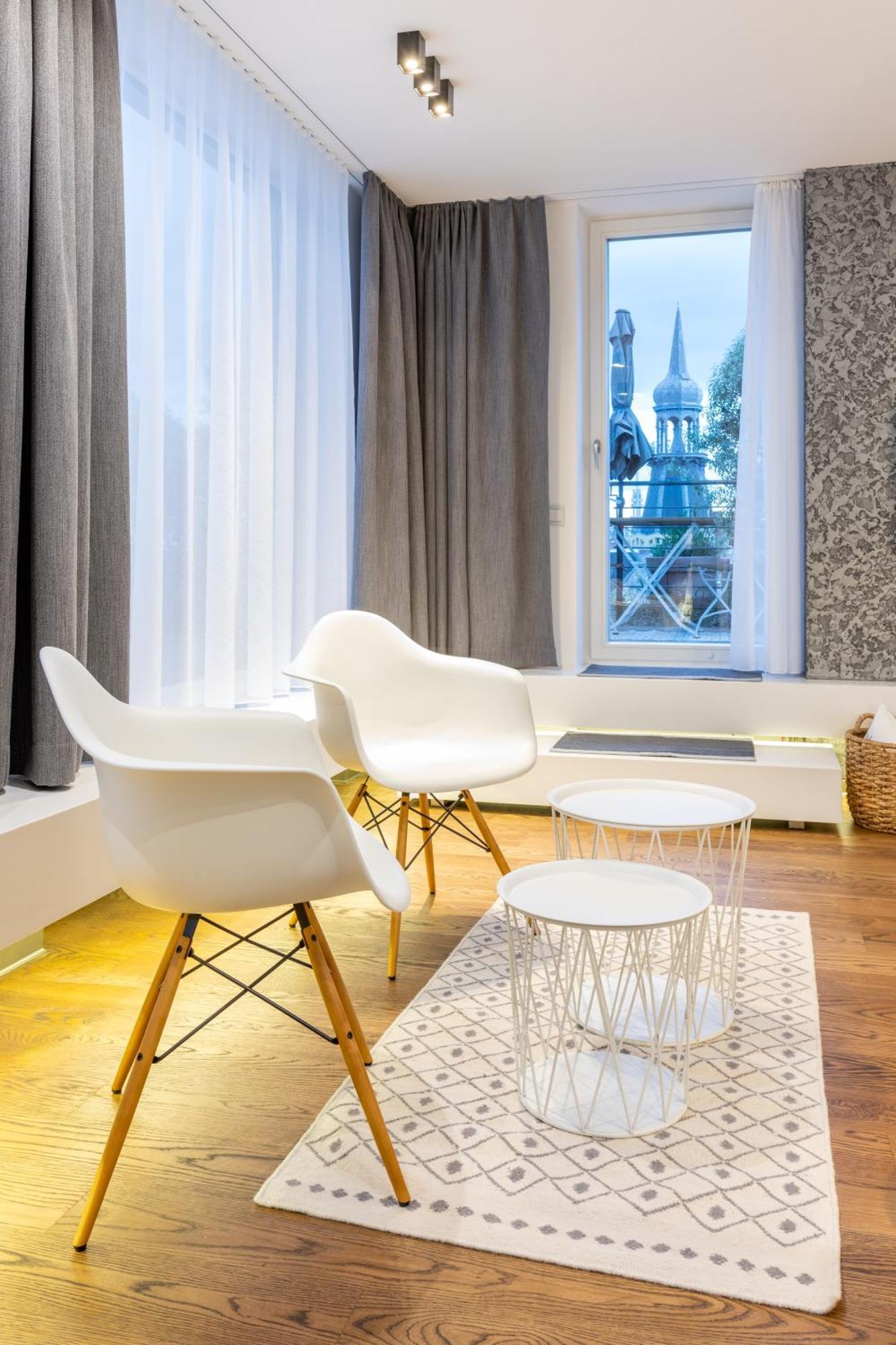 Mosaic House Design Otel Prag