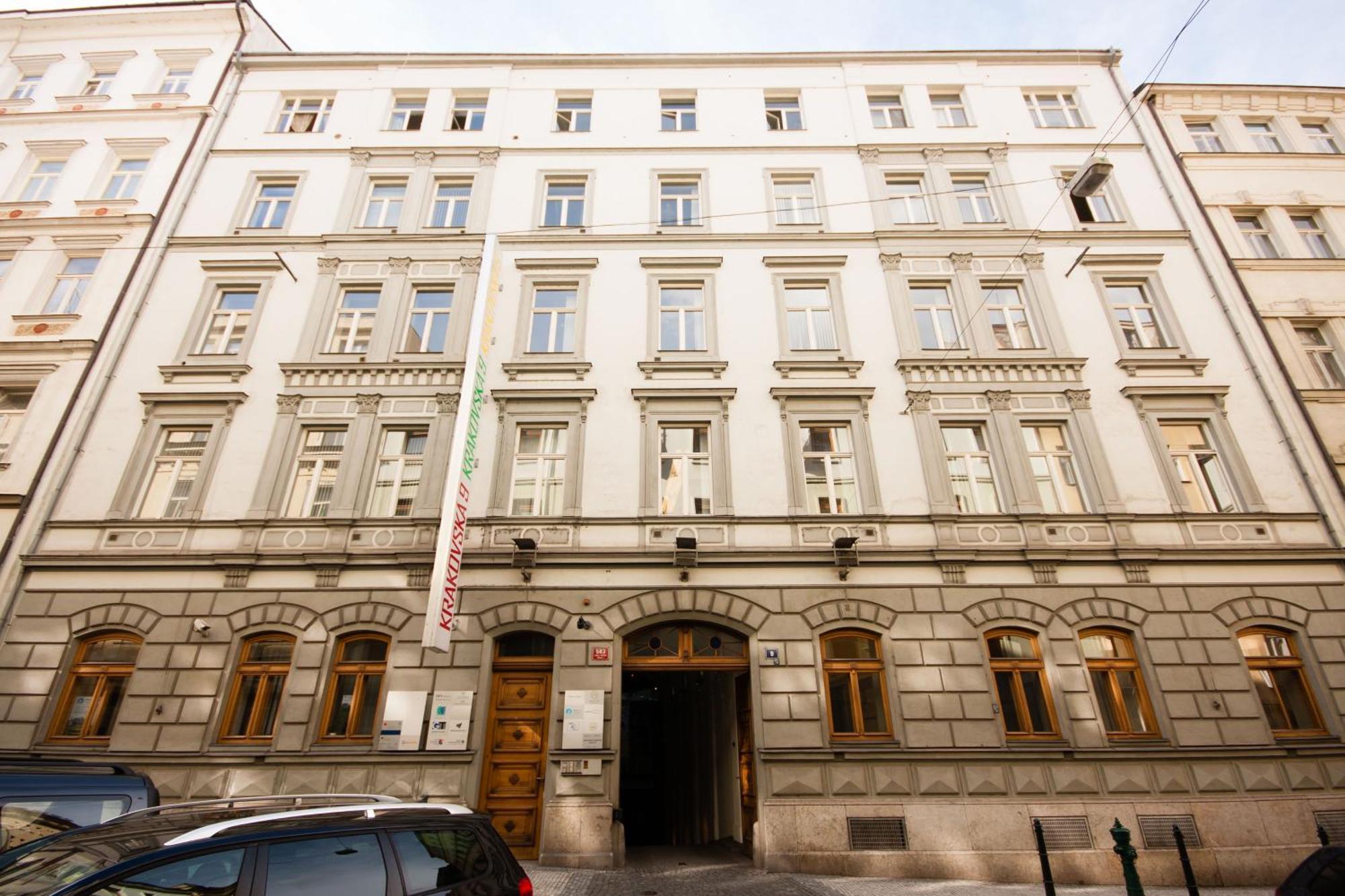 Wenceslas Square Lofts Apartment *