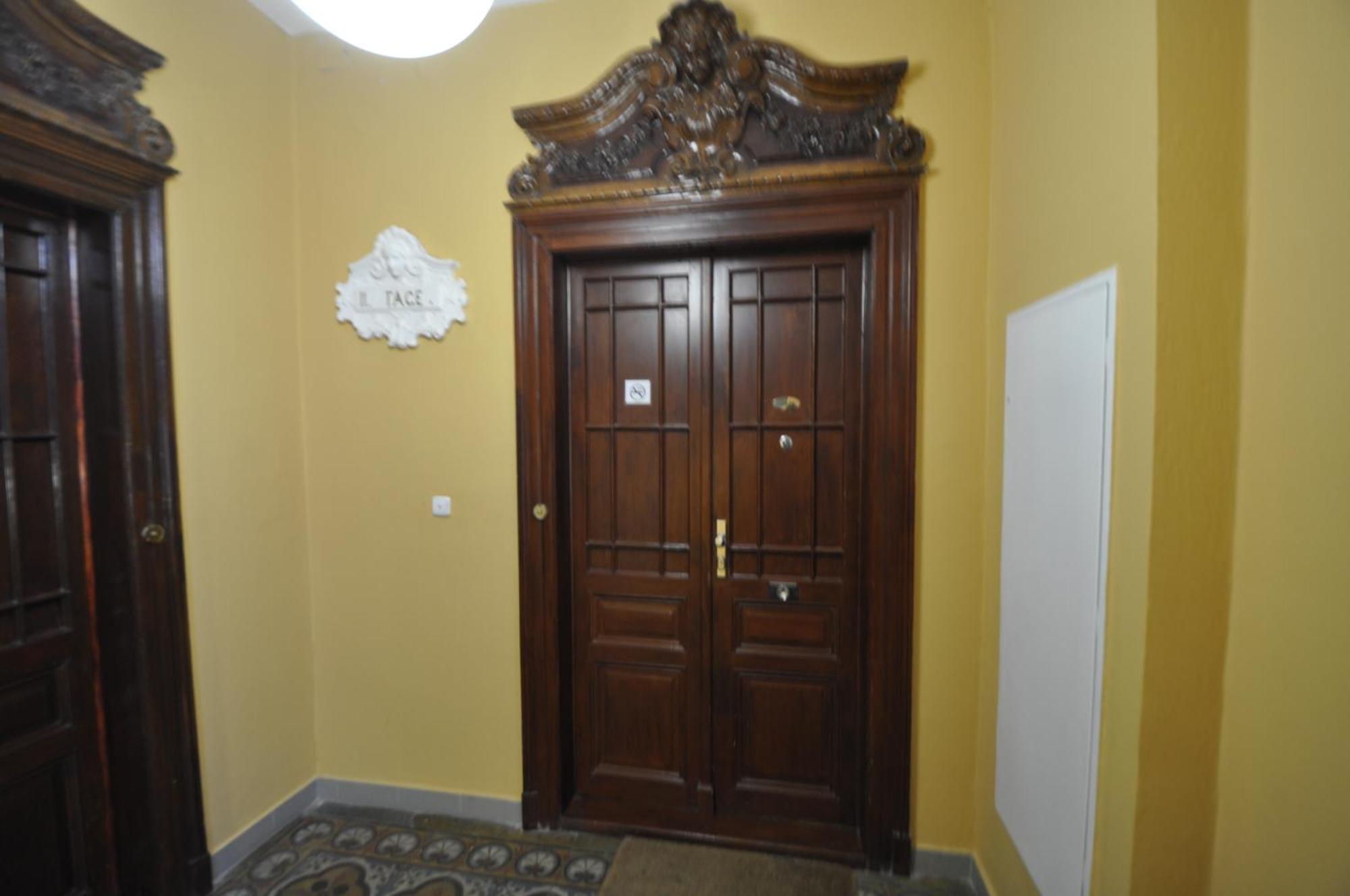 Liliova Apartment *