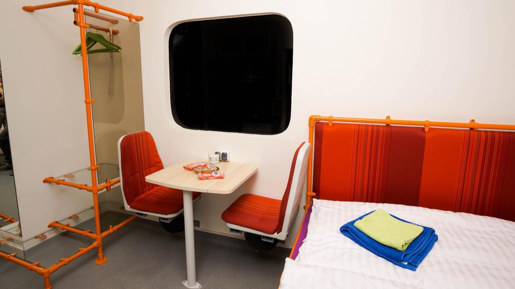 Metro By Main Train And Bus Station Appartement Prague