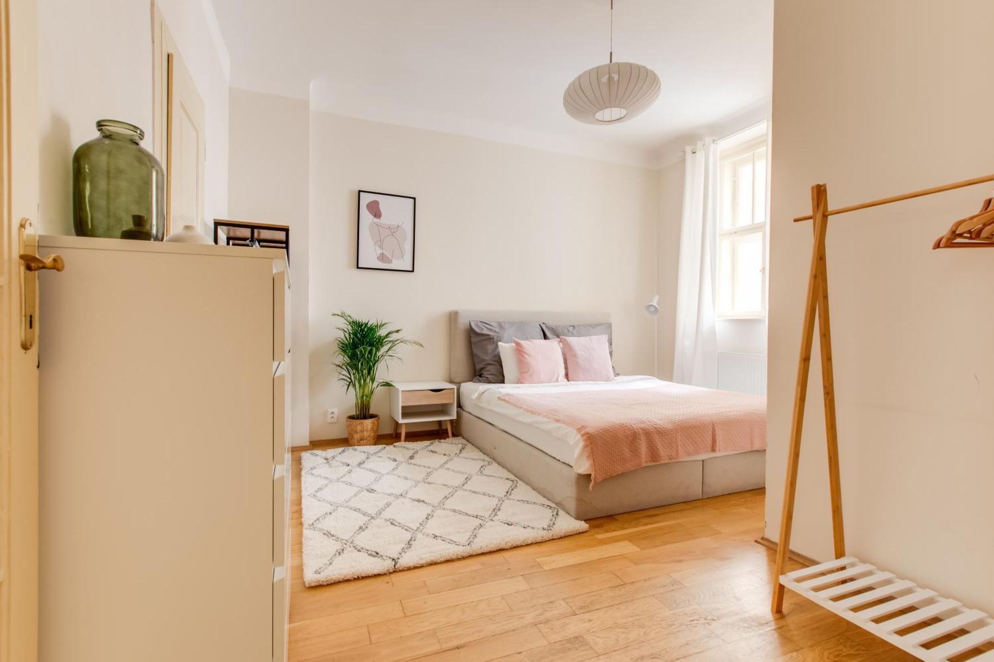 Modern Quiet Next To Wenceslas Square - Vs Apartamento *