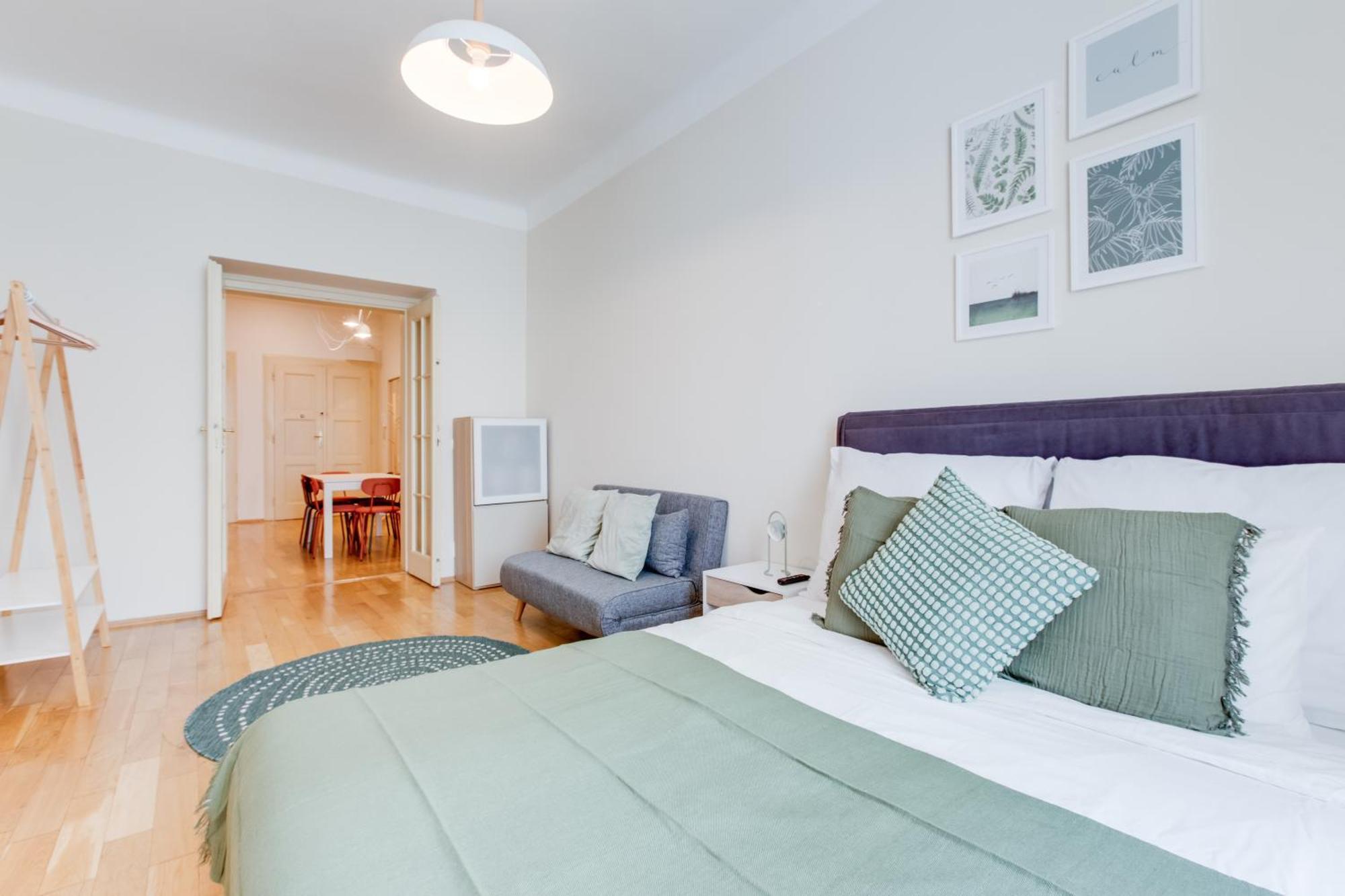 Apartamento Modern Quiet Next To Wenceslas Square - Vs Praga