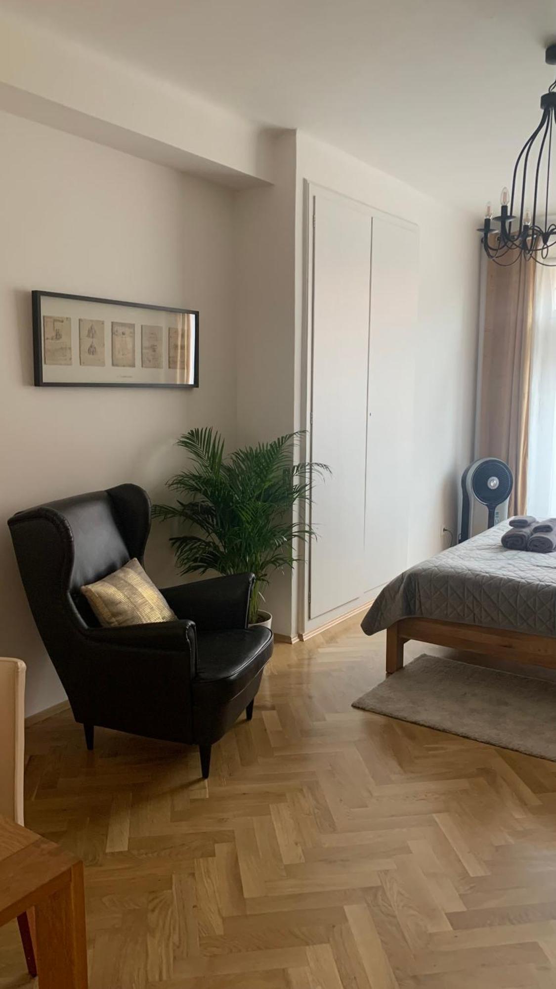 Apartment Anenska By Charles Bridge 3 Prag