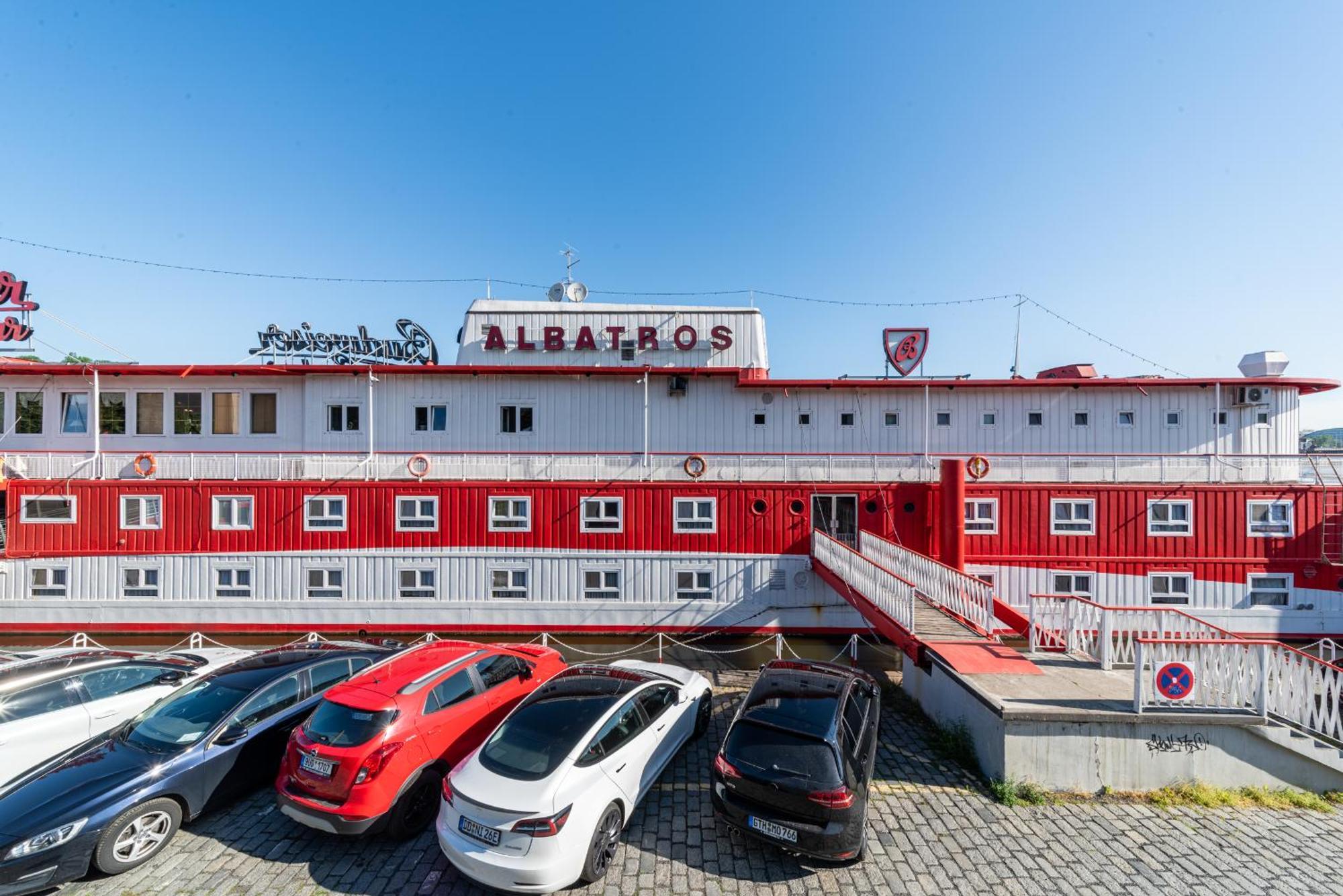 Albatros 3* Prague