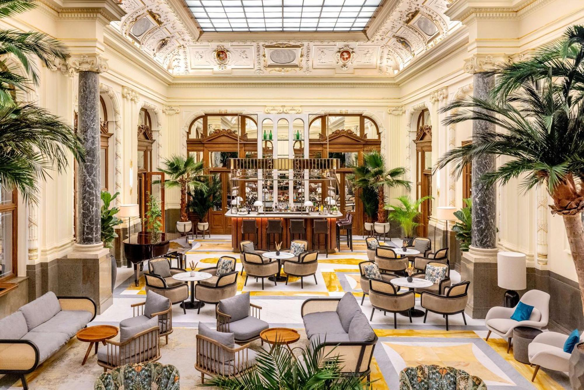 Hotel Nh Collection Carlo Iv