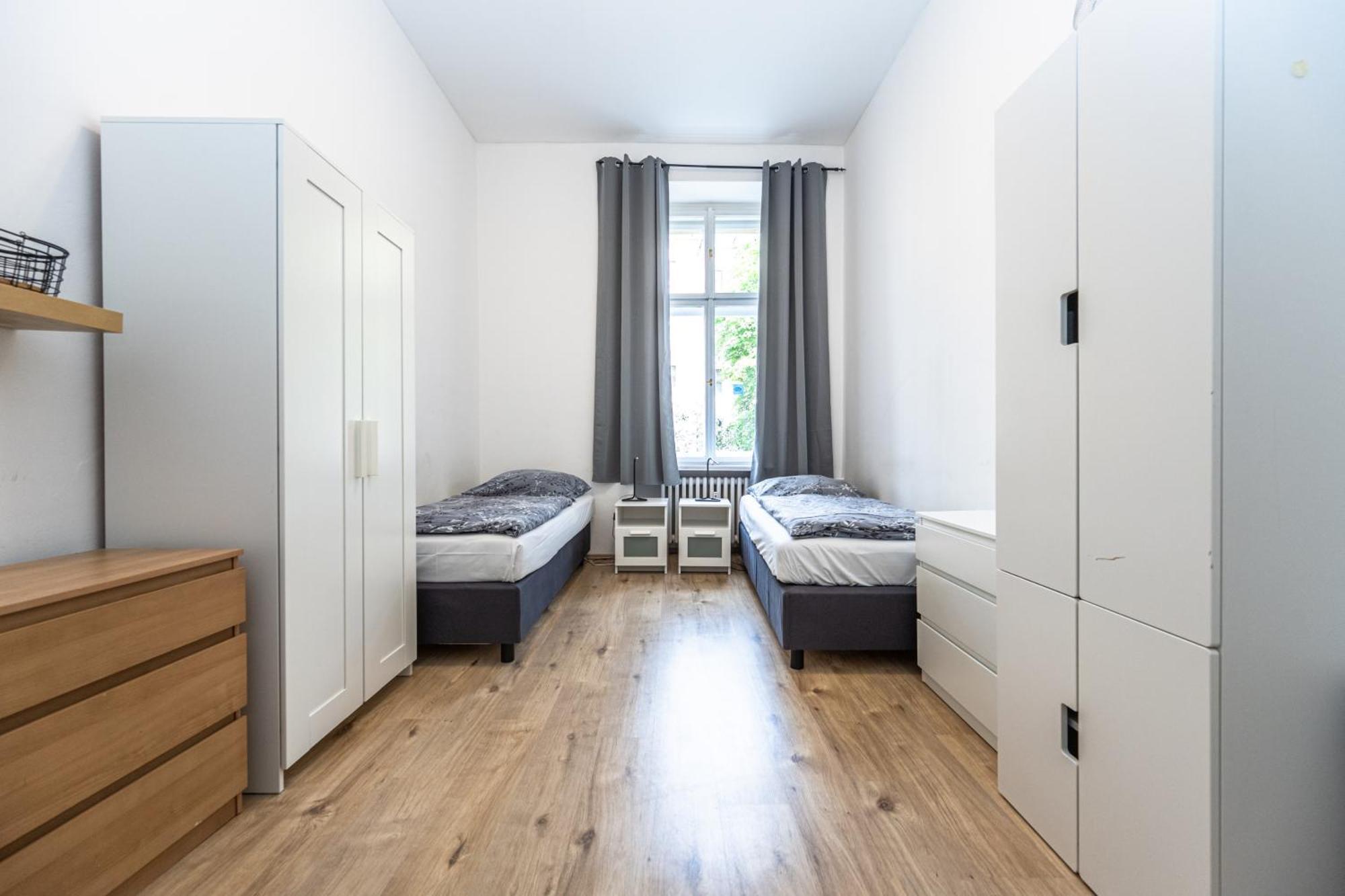 Apartment Safarikova 18 *
