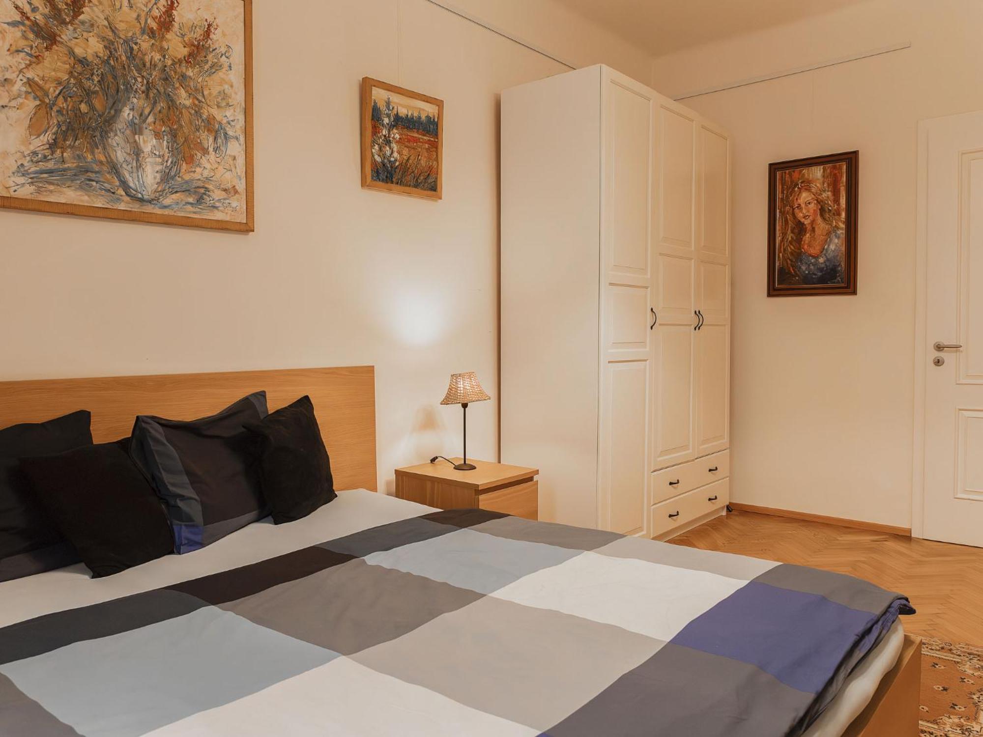 V Olsinach By Interhome Appartement Prague